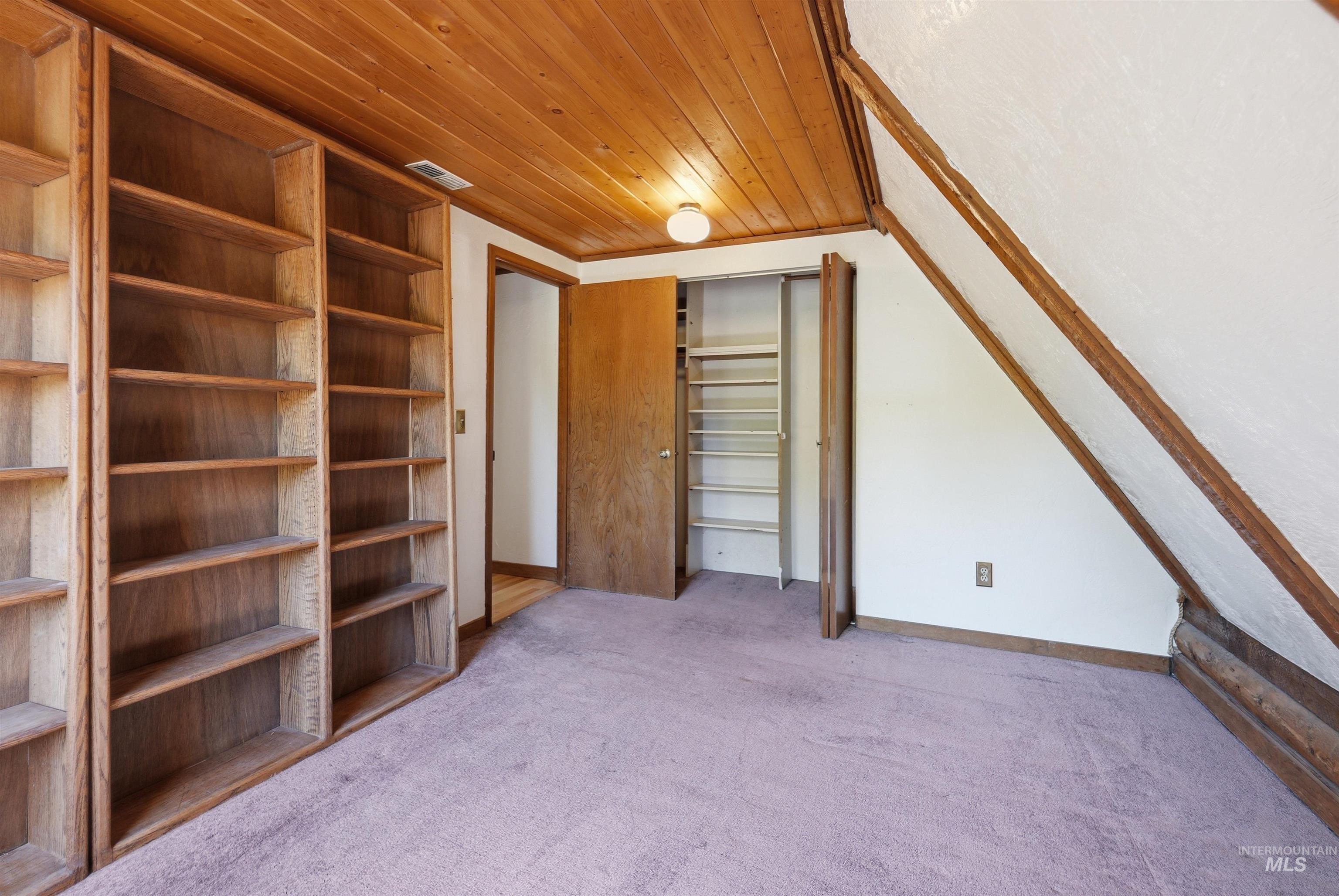 13070 N Horseshoe Bend Rd, Boise, Idaho 83714, 4 Bedrooms, 2.5 Bathrooms, Residential For Sale, Price $999,000,MLS 98990249