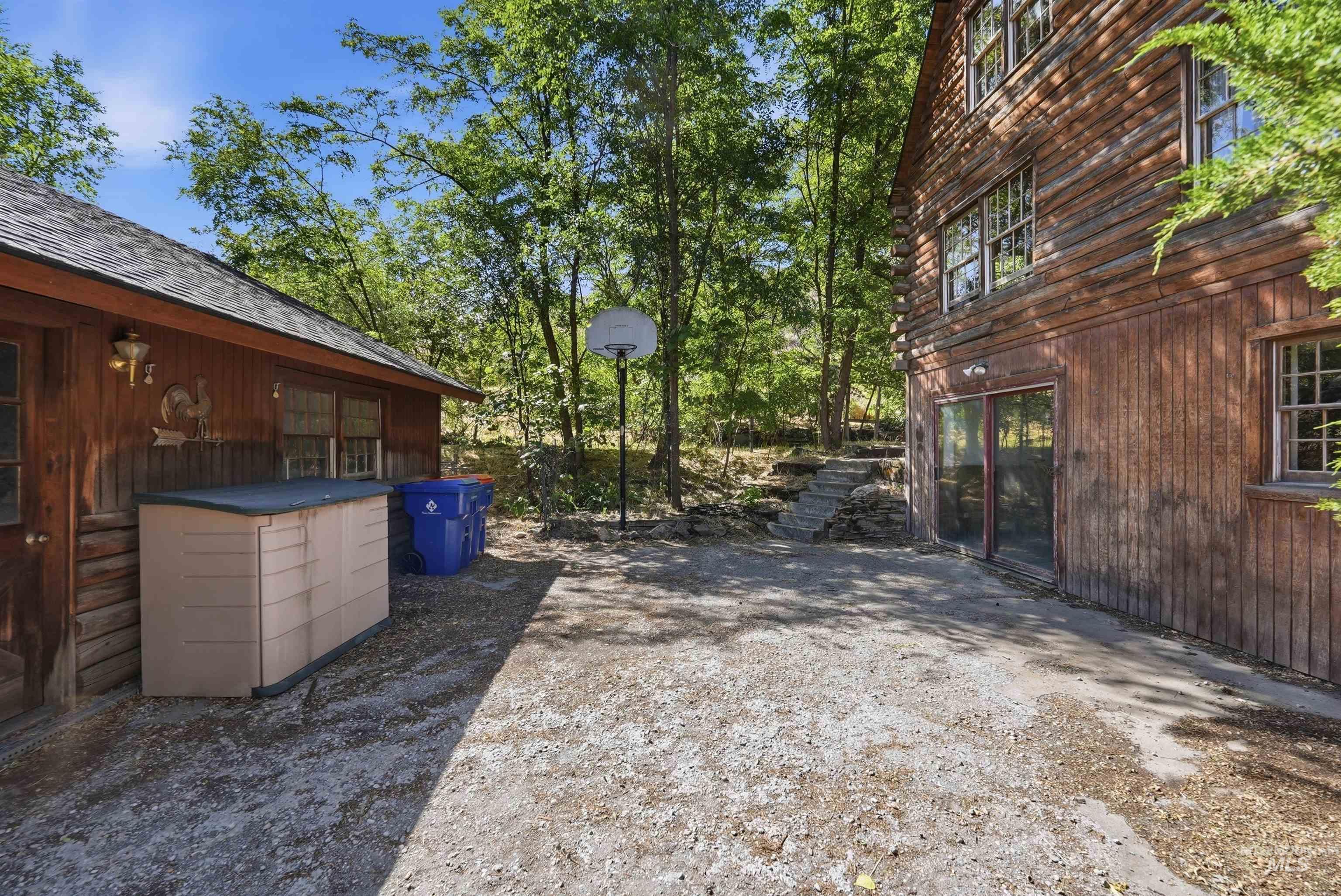 13070 N Horseshoe Bend Rd, Boise, Idaho 83714, 4 Bedrooms, 2.5 Bathrooms, Residential For Sale, Price $999,000,MLS 98990249