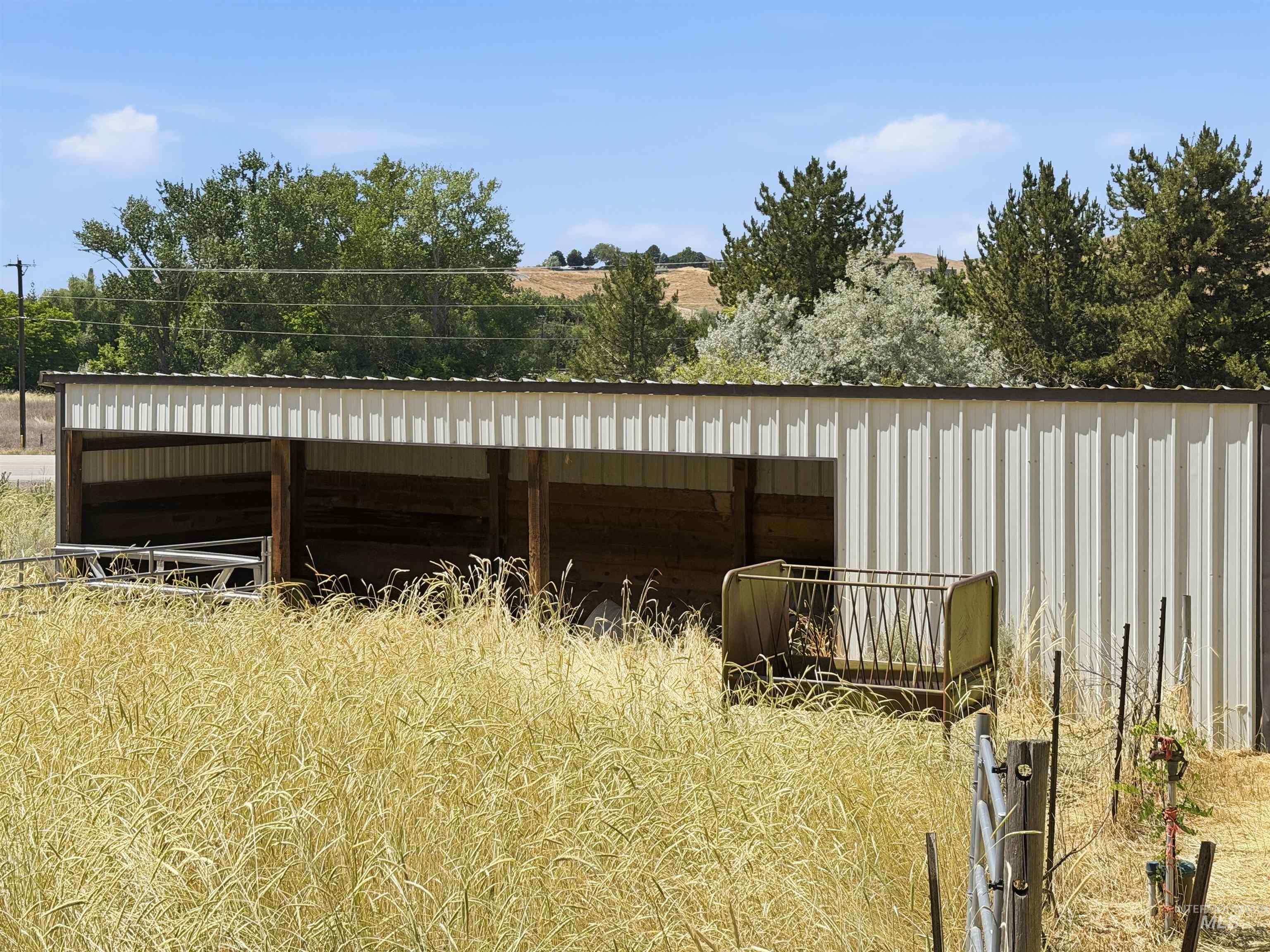 13070 N Horseshoe Bend Rd, Boise, Idaho 83714, 4 Bedrooms, 2.5 Bathrooms, Residential For Sale, Price $999,000,MLS 98990249