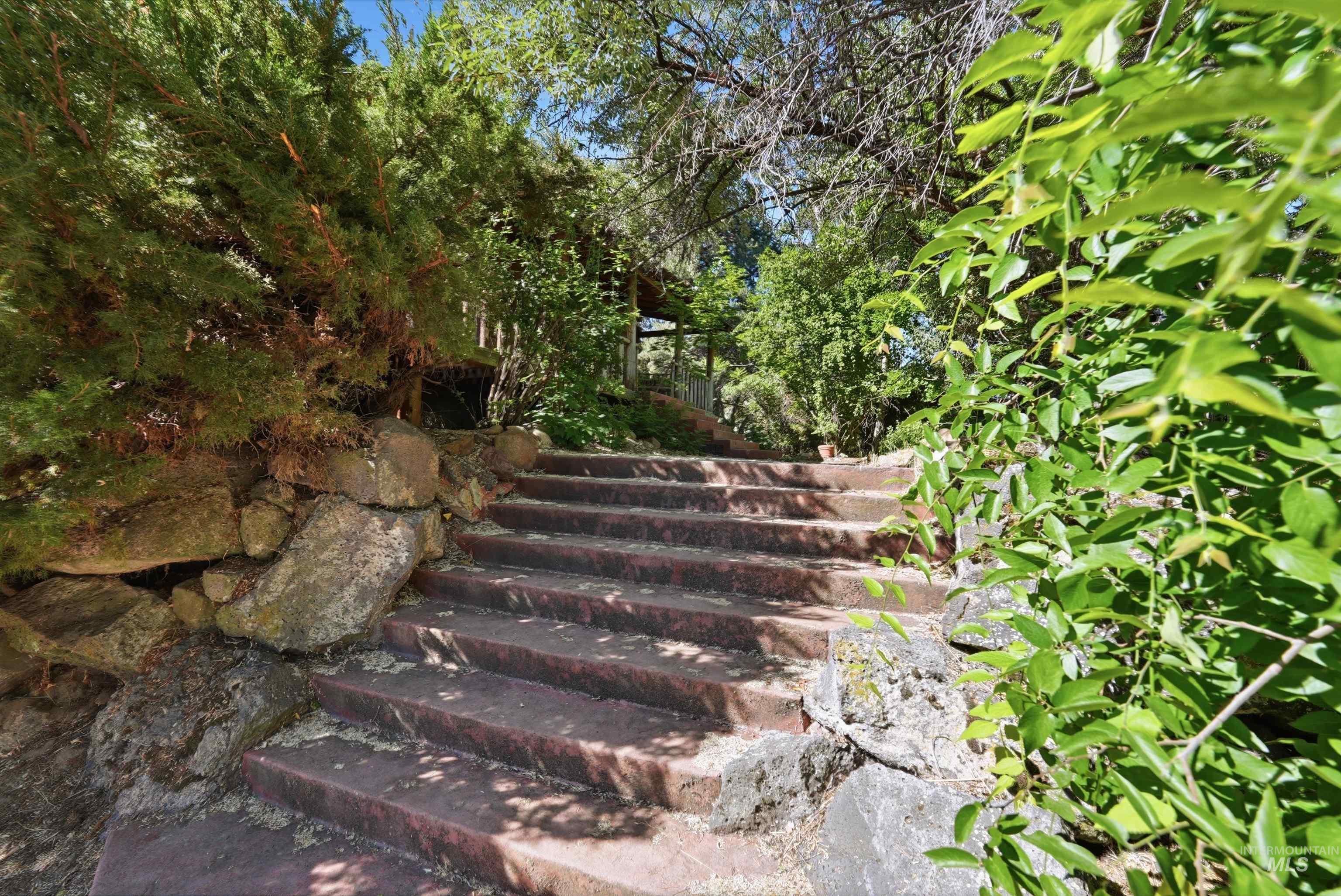 13070 N Horseshoe Bend Rd, Boise, Idaho 83703, 4 Bedrooms, 2.5 Bathrooms, Residential For Sale, Price $999,000,MLS 98990249