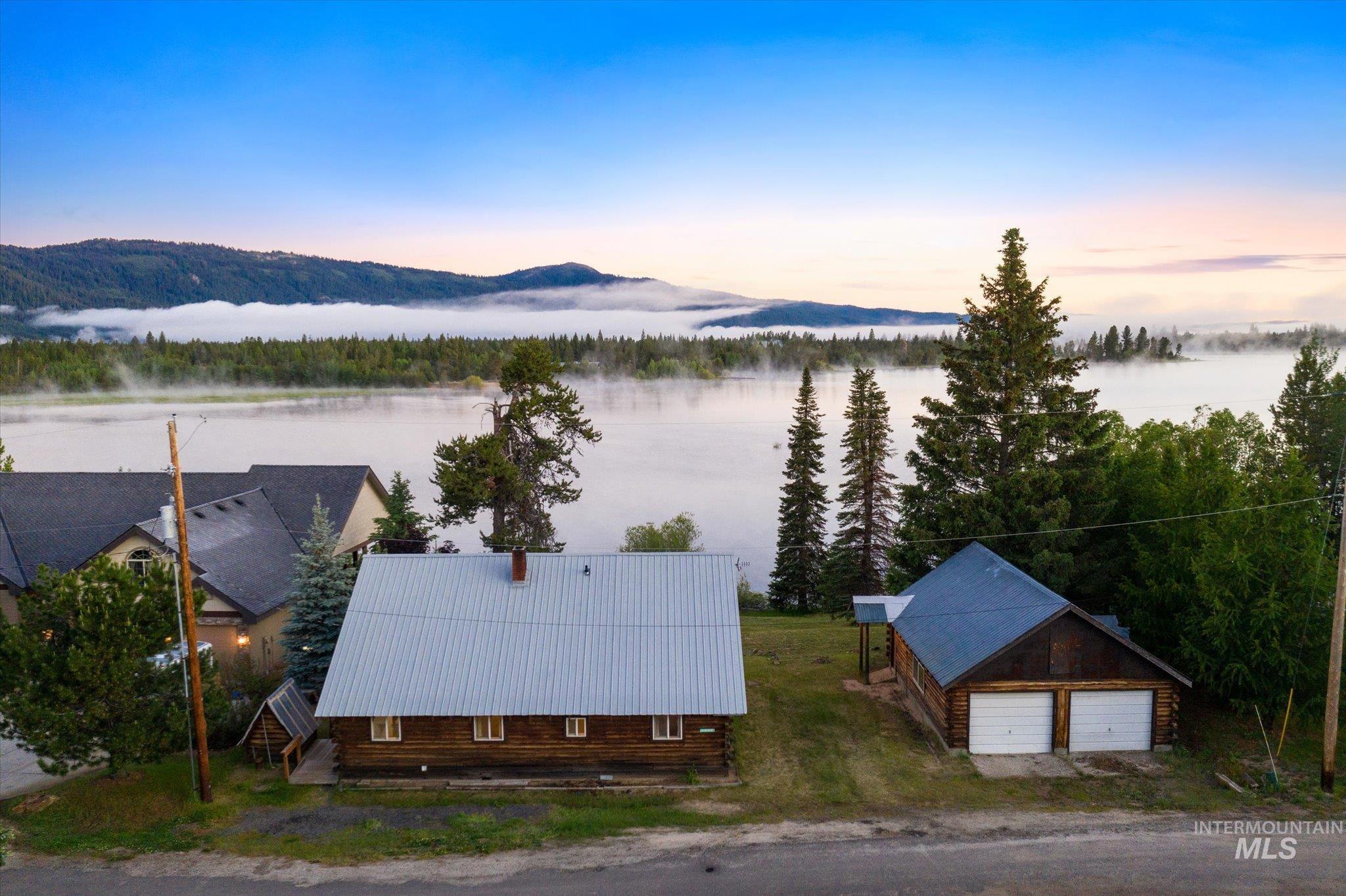 13029 DeLayne Rd, Donnelly, Idaho 83615, 5 Bedrooms, 1 Bathroom, Residential For Sale, Price $1,295,000, 98990256