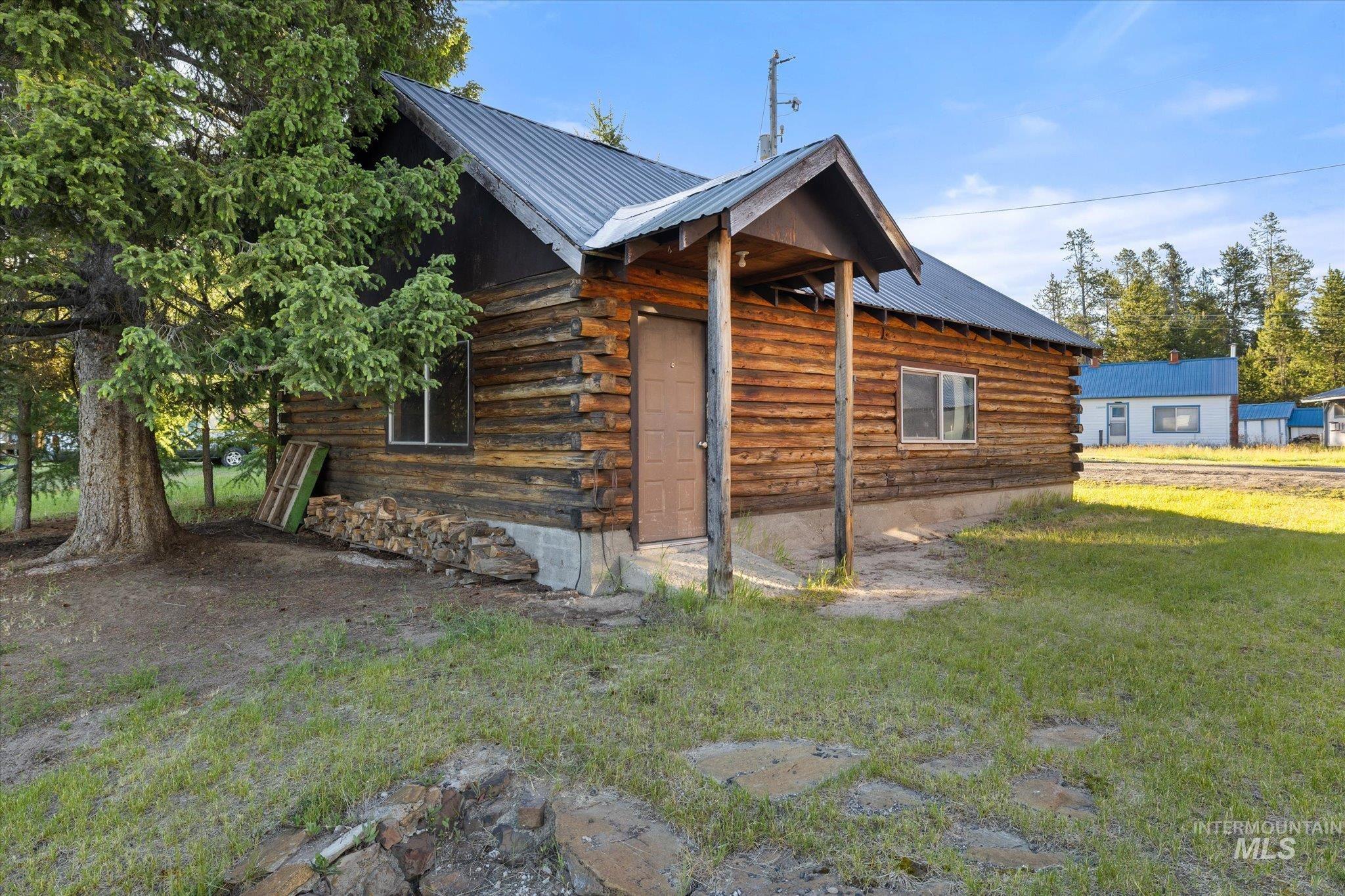 13029 DeLayne Rd, Donnelly, Idaho 83615, 5 Bedrooms, 1 Bathroom, Residential For Sale, Price $1,500,000,MLS 98990256
