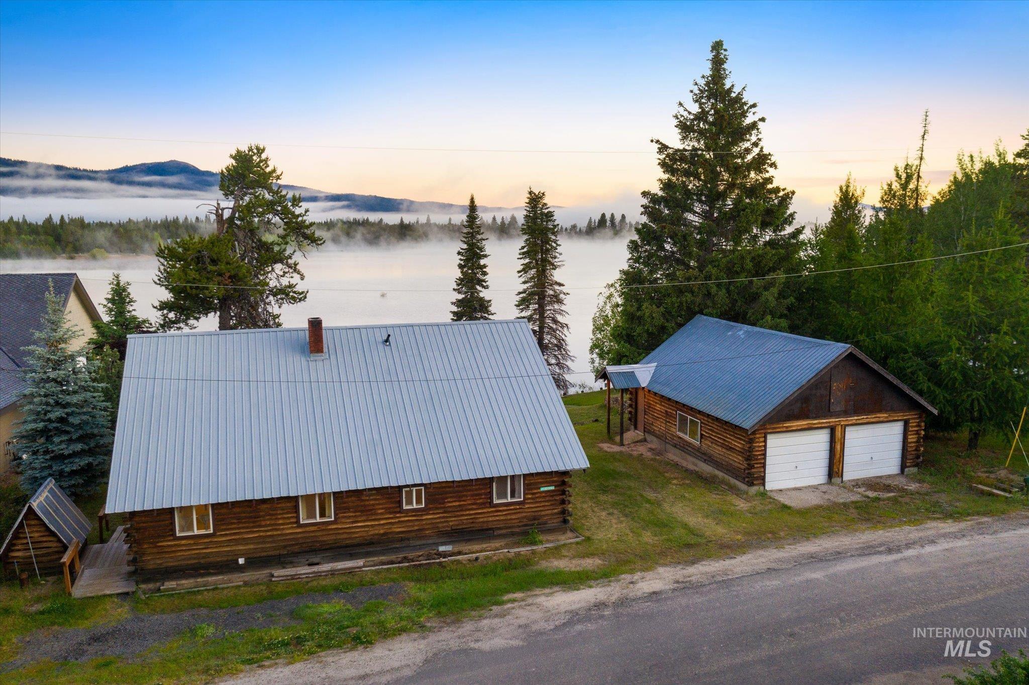13029 DeLayne Rd, Donnelly, Idaho 83615, 5 Bedrooms, 1 Bathroom, Residential For Sale, Price $1,295,000, 98990256