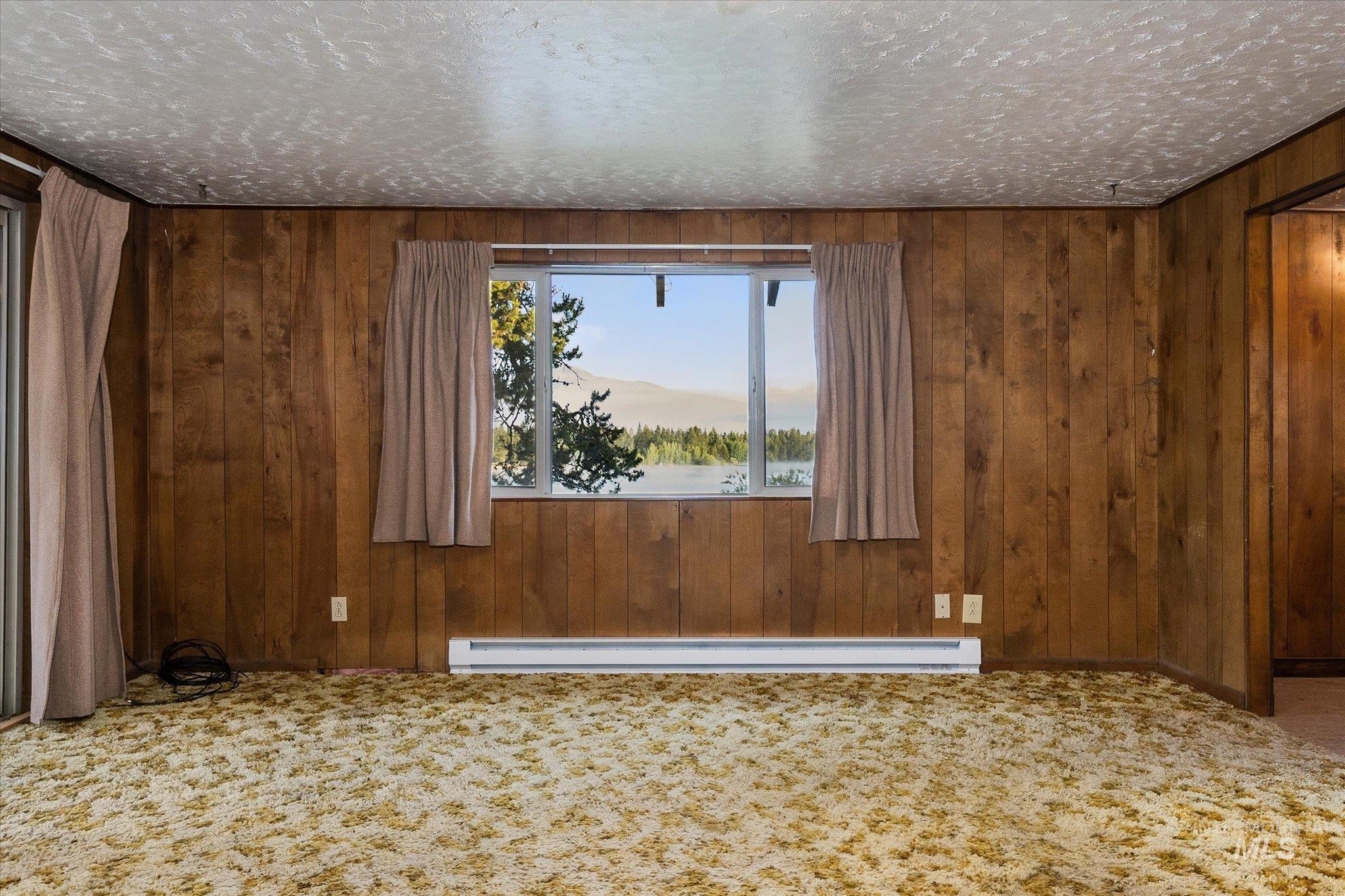 13029 DeLayne Rd, Donnelly, Idaho 83615, 5 Bedrooms, 1 Bathroom, Residential For Sale, Price $1,500,000,MLS 98990256