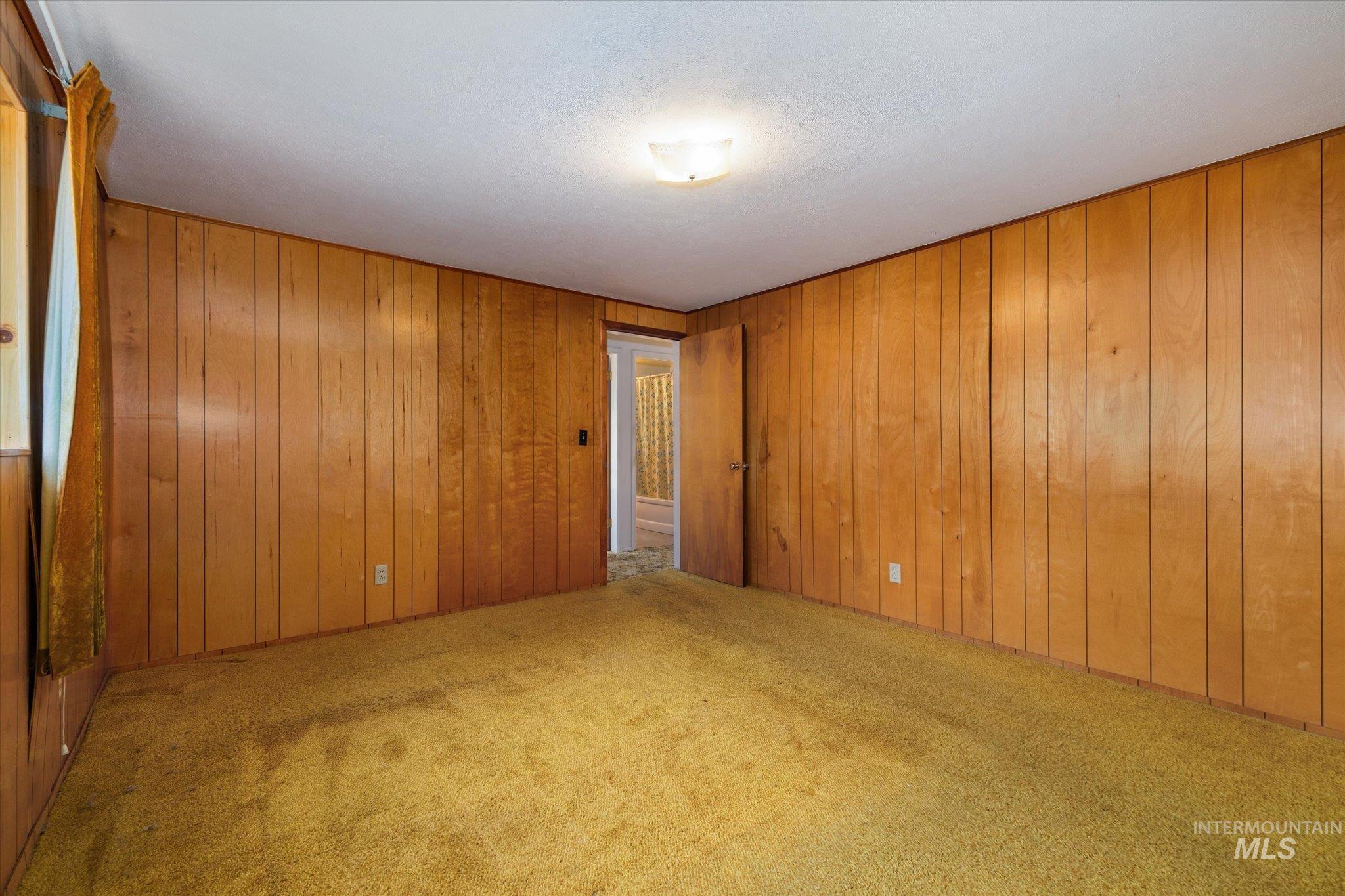 13029 DeLayne Rd, Donnelly, Idaho 83615, 5 Bedrooms, 1 Bathroom, Residential For Sale, Price $1,295,000, 98990256