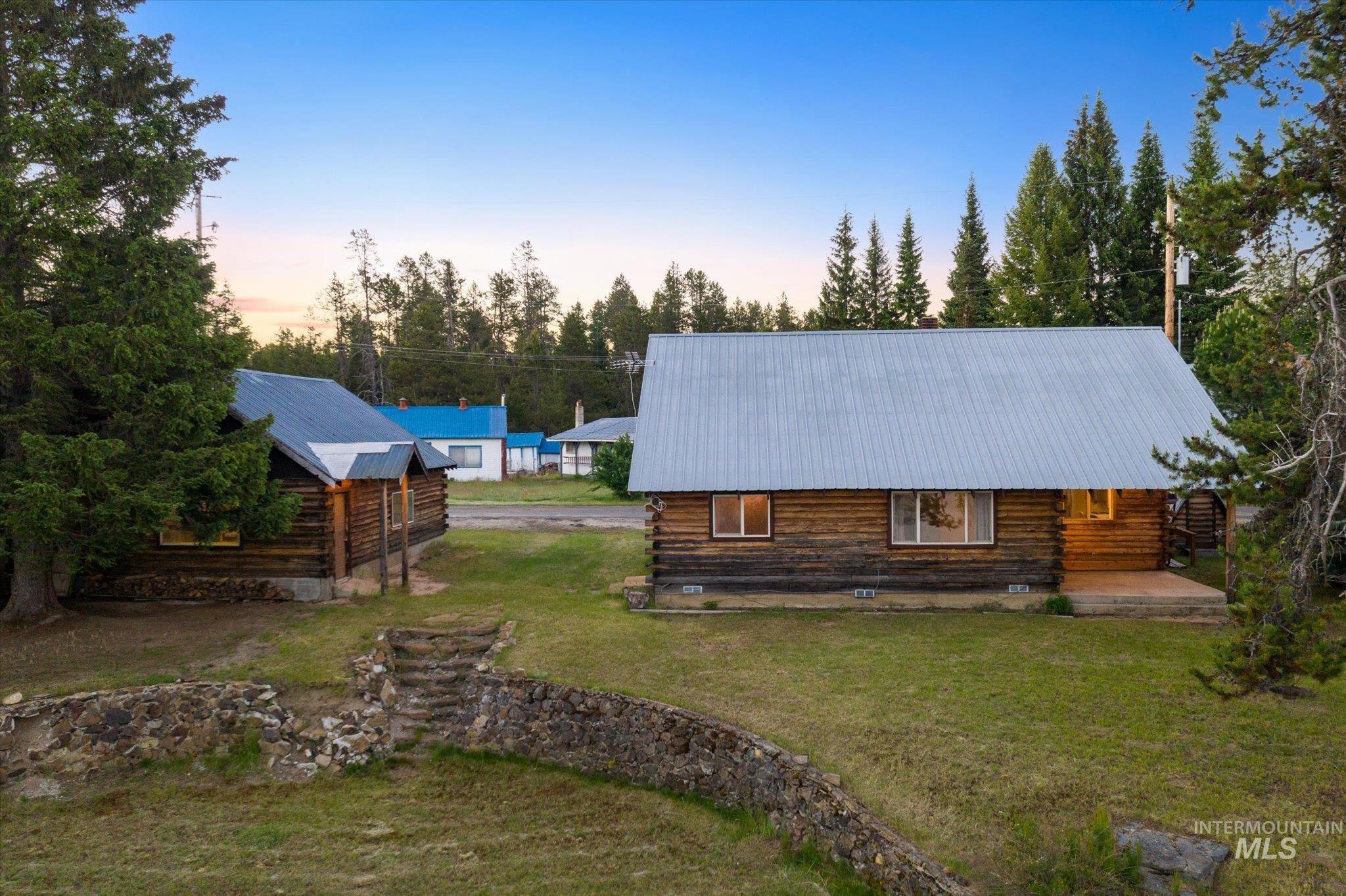 13029 DeLayne Rd, Donnelly, Idaho 83615, 5 Bedrooms, 1 Bathroom, Residential For Sale, Price $1,295,000, 98990256
