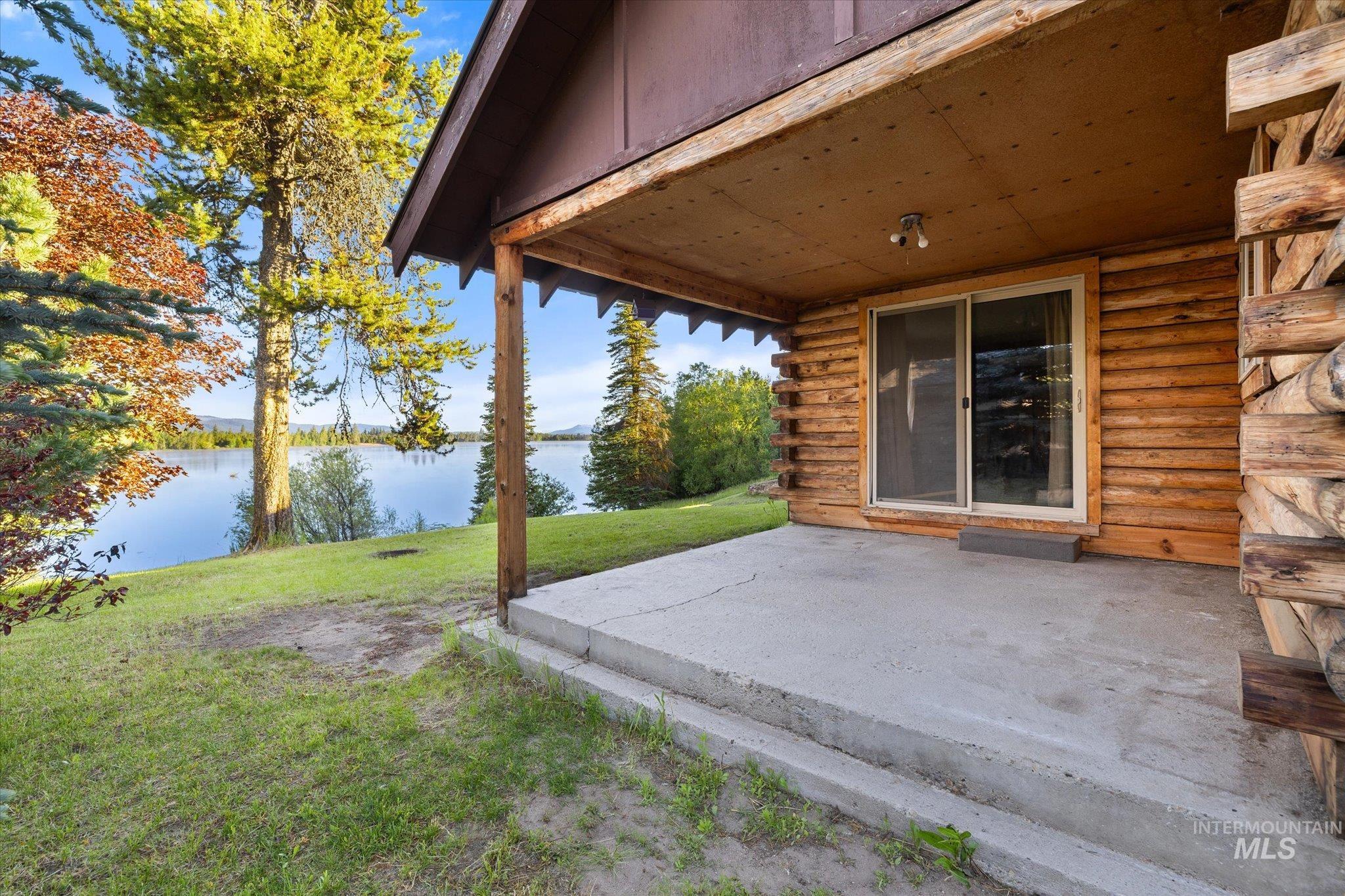 13029 DeLayne Rd, Donnelly, Idaho 83615, 5 Bedrooms, 1 Bathroom, Residential For Sale, Price $1,295,000, 98990256