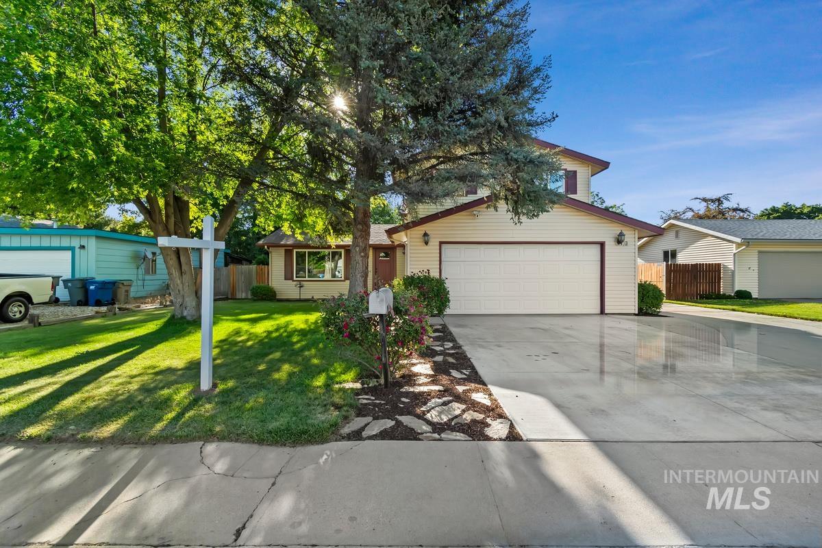 2330 S Quicksilver St, Boise, Idaho 83705, 4 Bedrooms, 2 Bathrooms, Residential For Sale, Price $525,000,MLS 98990257
