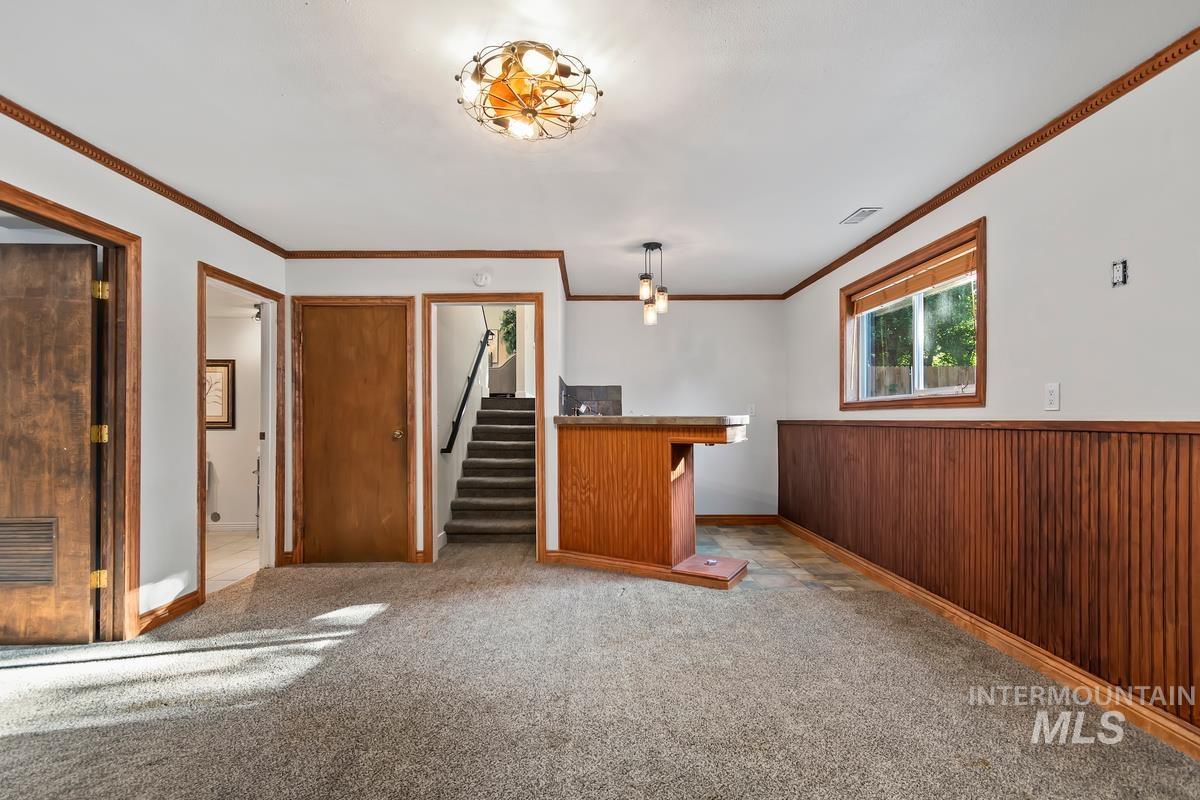 2330 S Quicksilver St, Boise, Idaho 83705, 4 Bedrooms, 2 Bathrooms, Residential For Sale, Price $525,000,MLS 98990257