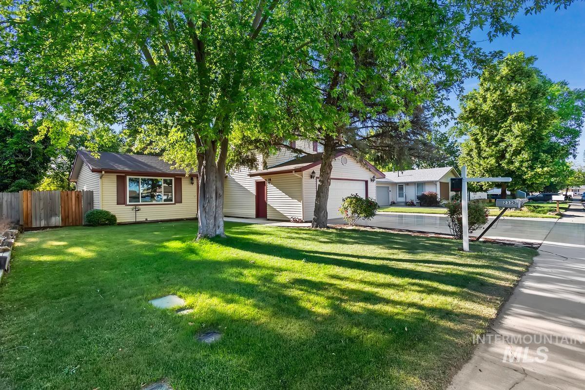 2330 S Quicksilver St, Boise, Idaho 83705, 4 Bedrooms, 2 Bathrooms, Residential For Sale, Price $525,000,MLS 98990257