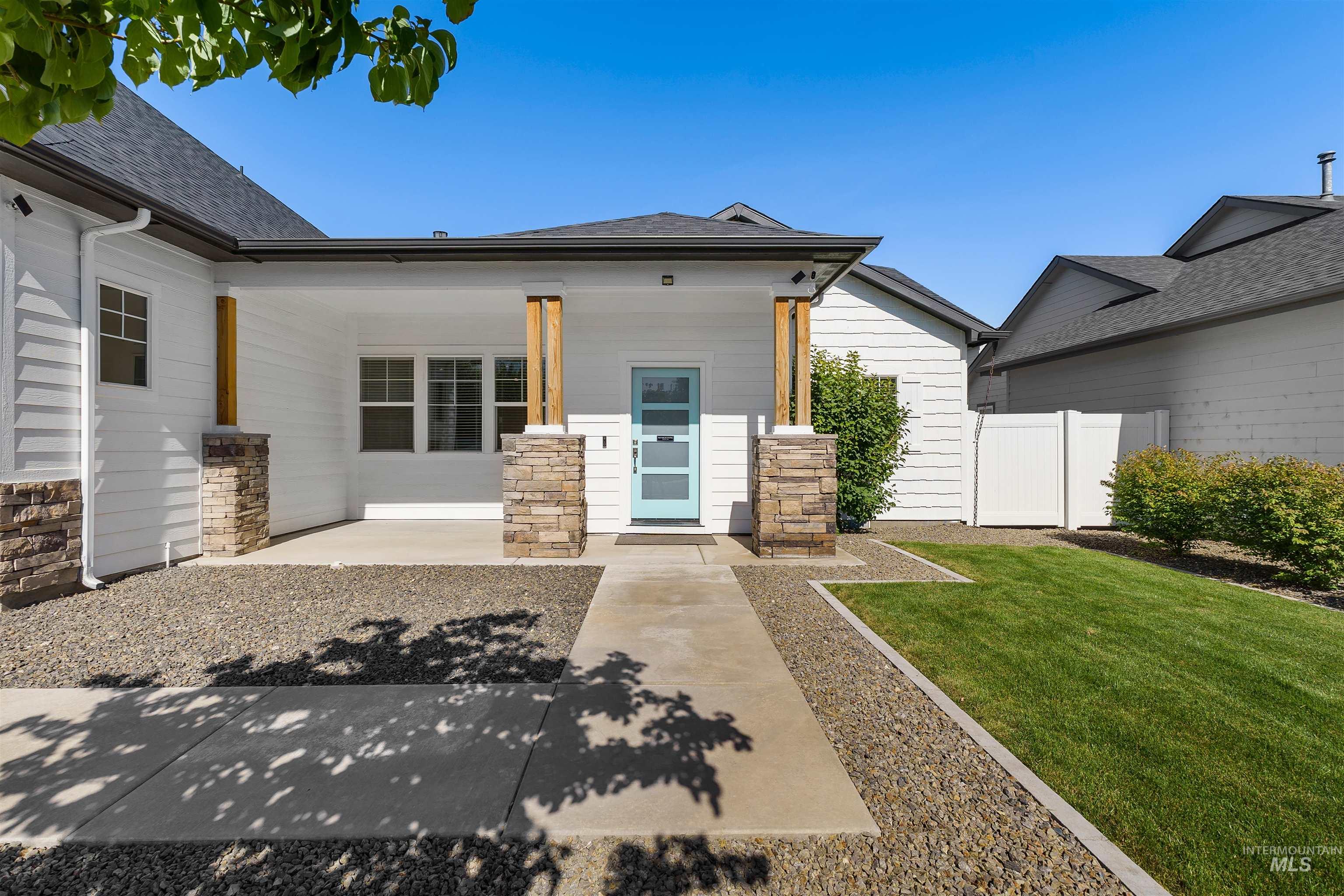 56 S Wasatch, Nampa, Idaho 83687, 3 Bedrooms, 3 Bathrooms, Residential For Sale, Price $575,000,MLS 98990258