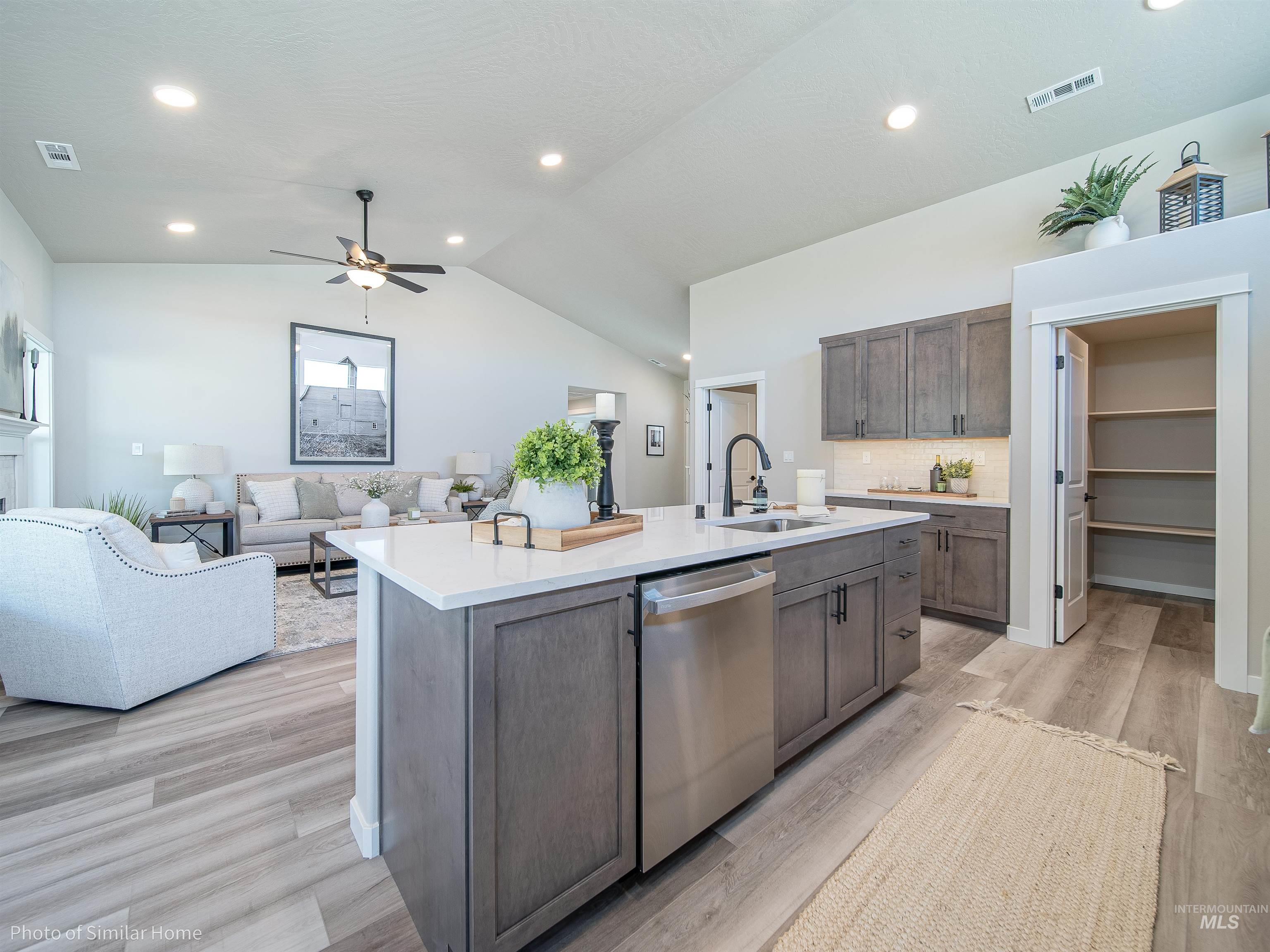 891 W Galloper St, Nampa, Idaho 83686, 3 Bedrooms, 3 Bathrooms, Residential For Sale, Price $448,990,MLS 98990262