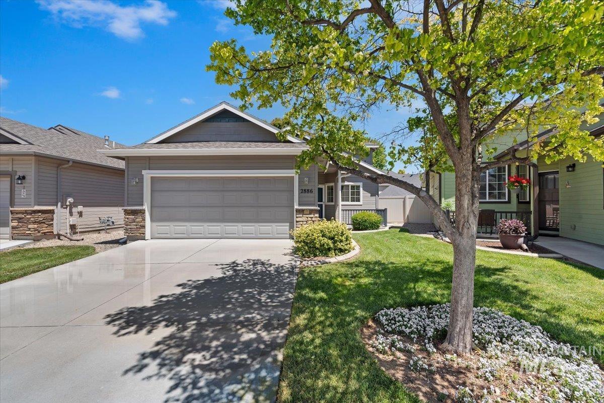2886 N Richter, Meridian, Idaho 83646, 2 Bedrooms, 2 Bathrooms, Residential For Sale, Price $389,000,MLS 98990266