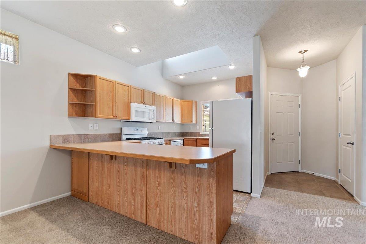 2886 N Richter, Meridian, Idaho 83646, 2 Bedrooms, 2 Bathrooms, Residential For Sale, Price $389,000,MLS 98990266