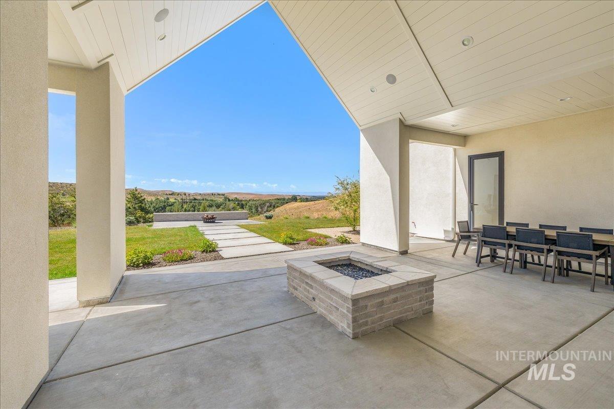 6400 N High Valley, Boise, Idaho 83714, 4 Bedrooms, 4 Bathrooms, Residential For Sale, Price $2,599,000, 98990267