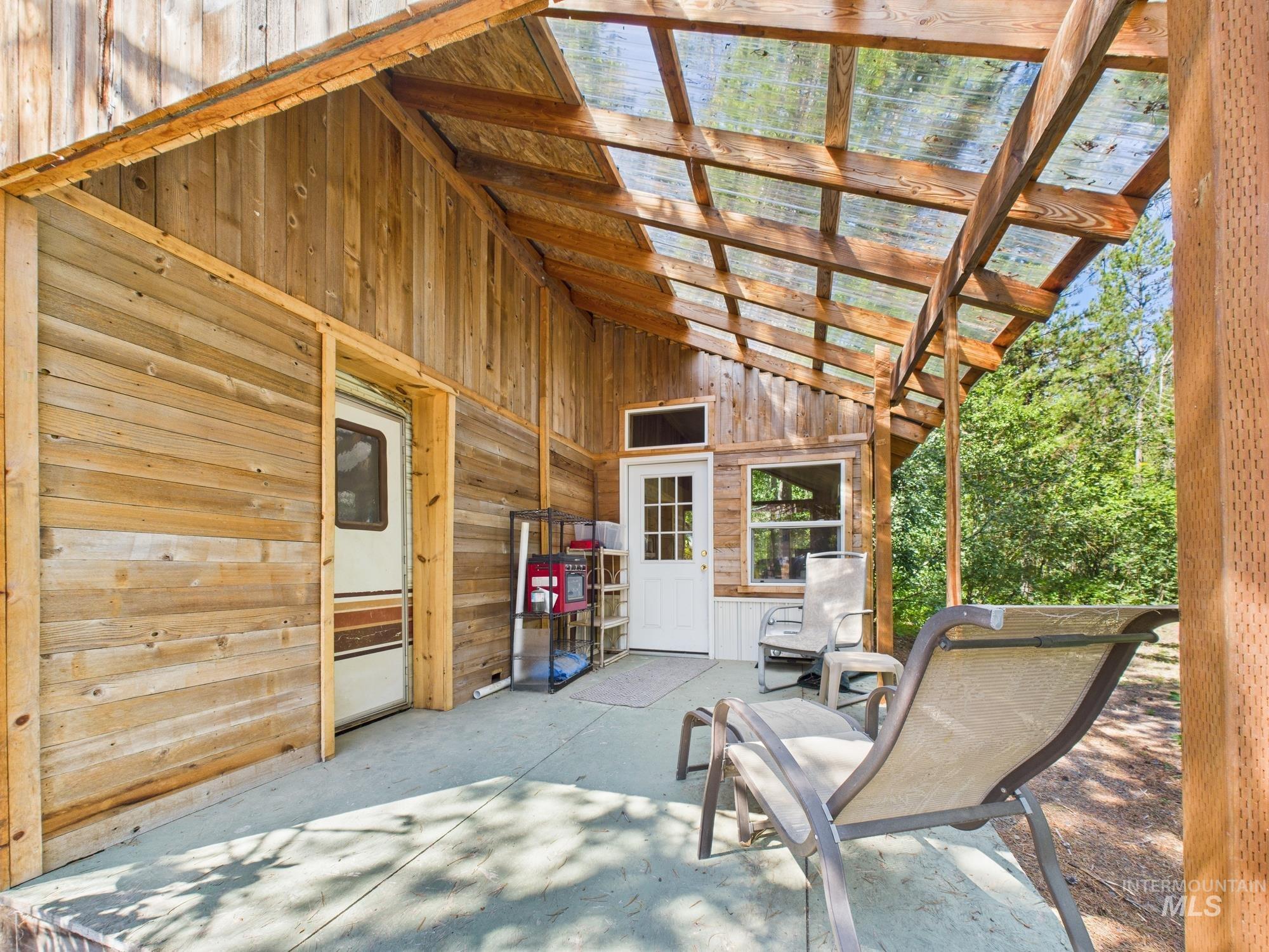 174 Lake Trail Dr, Donnelly, Idaho 83616, 2 Bedrooms, 2 Bathrooms, Residential For Sale, Price $312,000,MLS 98990273