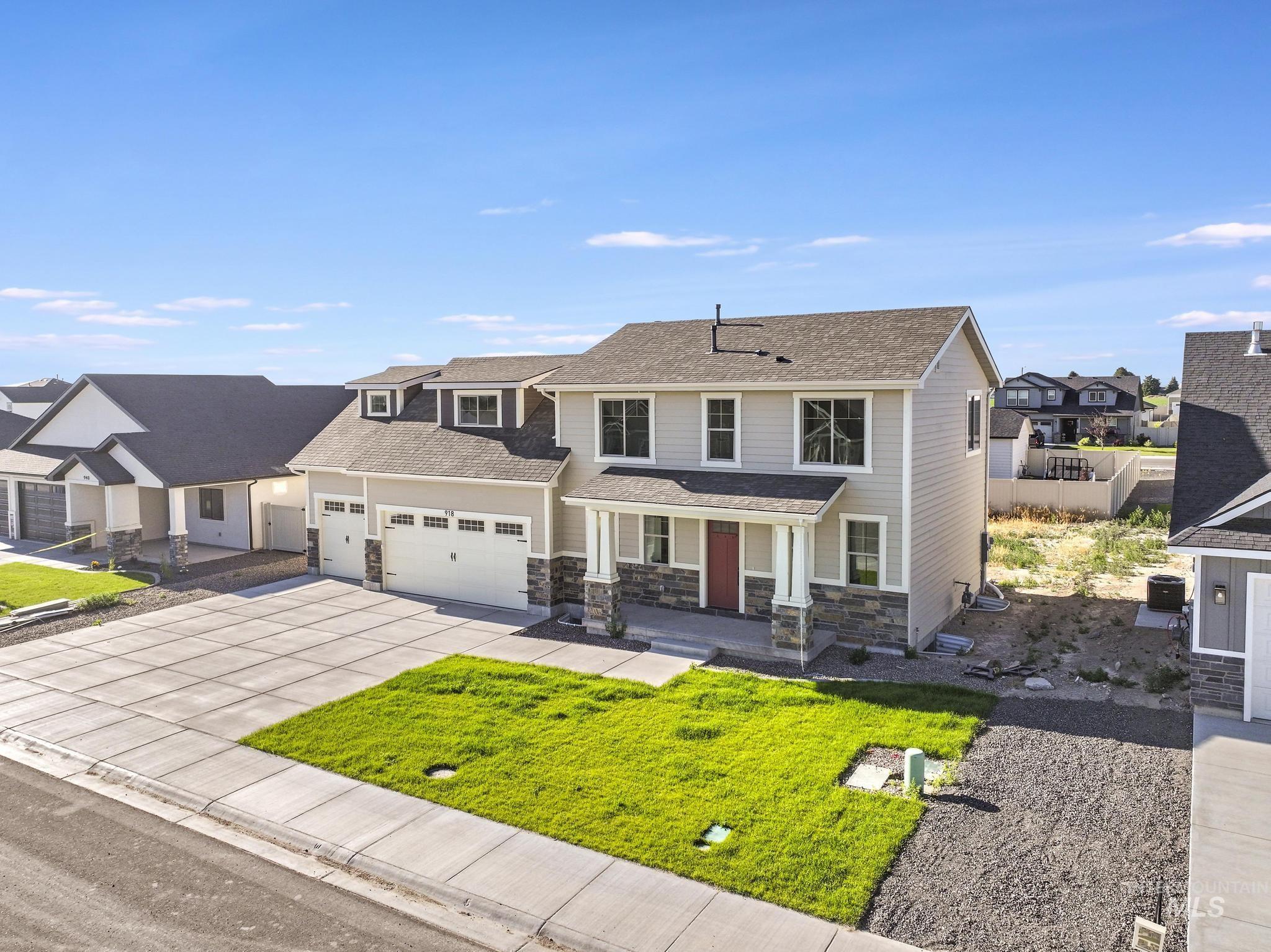 918 Quartz RD, Kimberly, Idaho 83341-2057, 3 Bedrooms, 2.5 Bathrooms, Residential For Sale, Price $559,900,MLS 98990274
