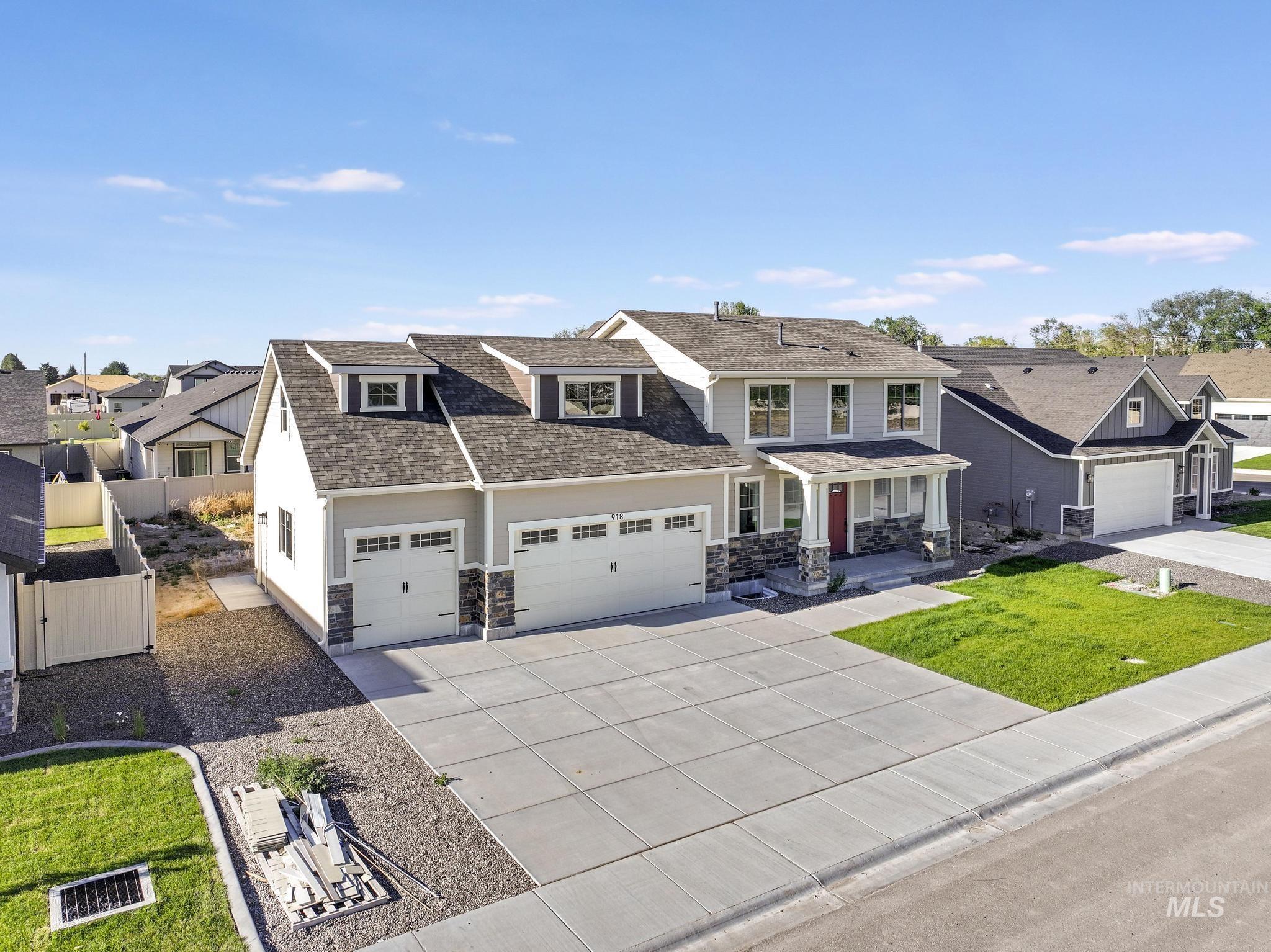 918 Quartz RD, Kimberly, Idaho 83341-2057, 3 Bedrooms, 2.5 Bathrooms, Residential For Sale, Price $559,900,MLS 98990274