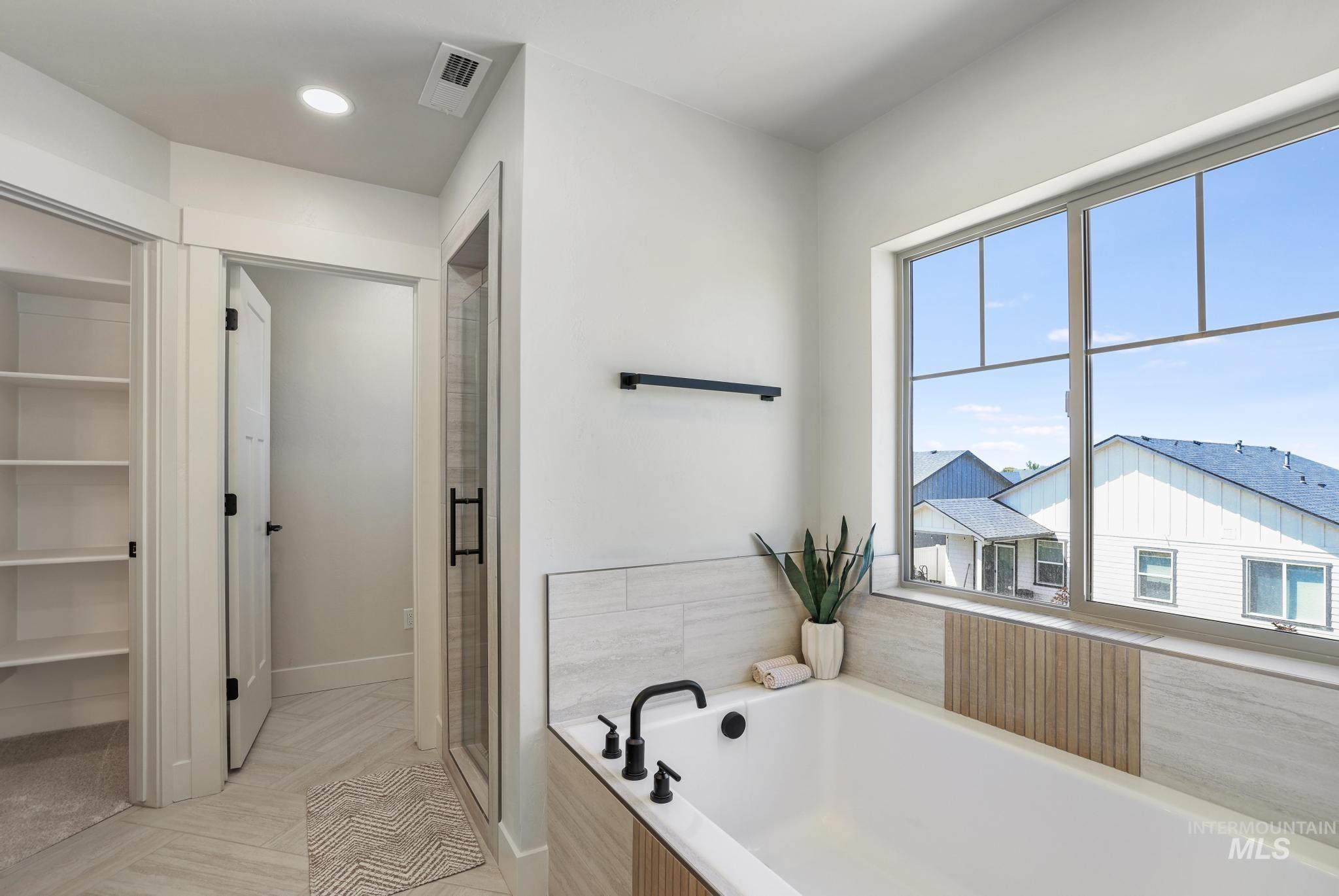 918 Quartz RD, Kimberly, Idaho 83341-2057, 3 Bedrooms, 2.5 Bathrooms, Residential For Sale, Price $559,900,MLS 98990274