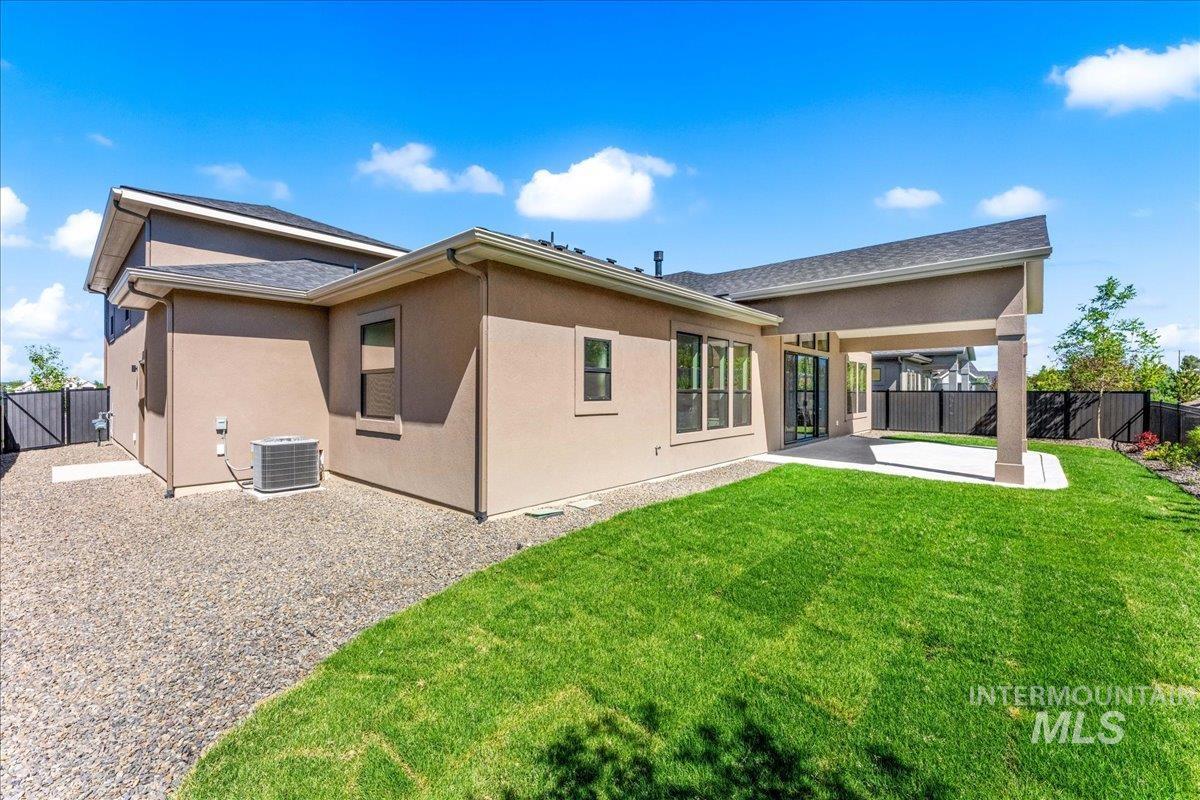 2346 N Annadale Pl, Eagle, Idaho 83616, 3 Bedrooms, 2 Bathrooms, Residential For Sale, Price $1,174,900, 98990283