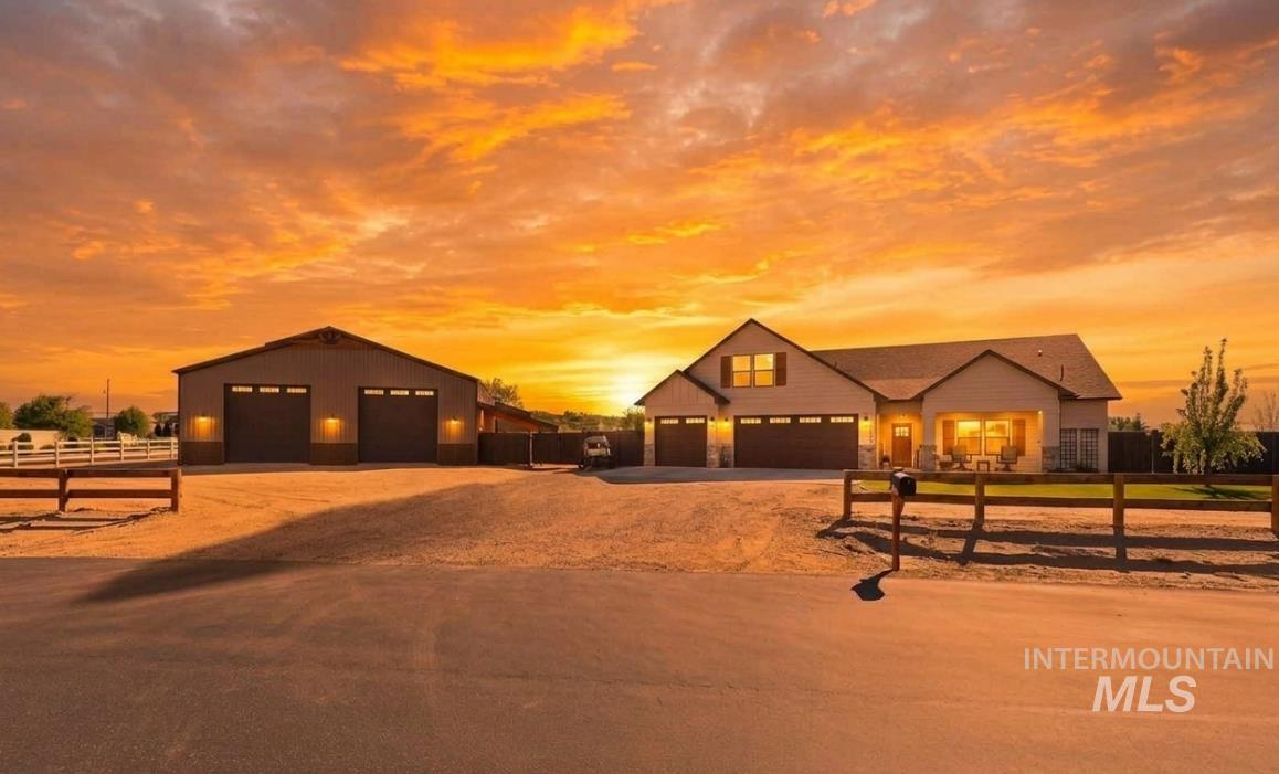 Farm & Ranch For Sale