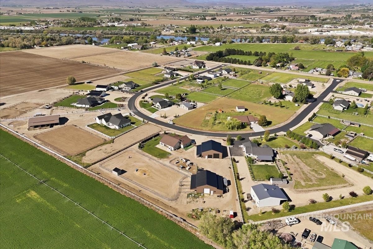 25810 Chandler Dr, Caldwell, Idaho 83676, 4 Bedrooms, 4 Bathrooms, Farm & Ranch For Sale, Price $1,495,000, 98990284