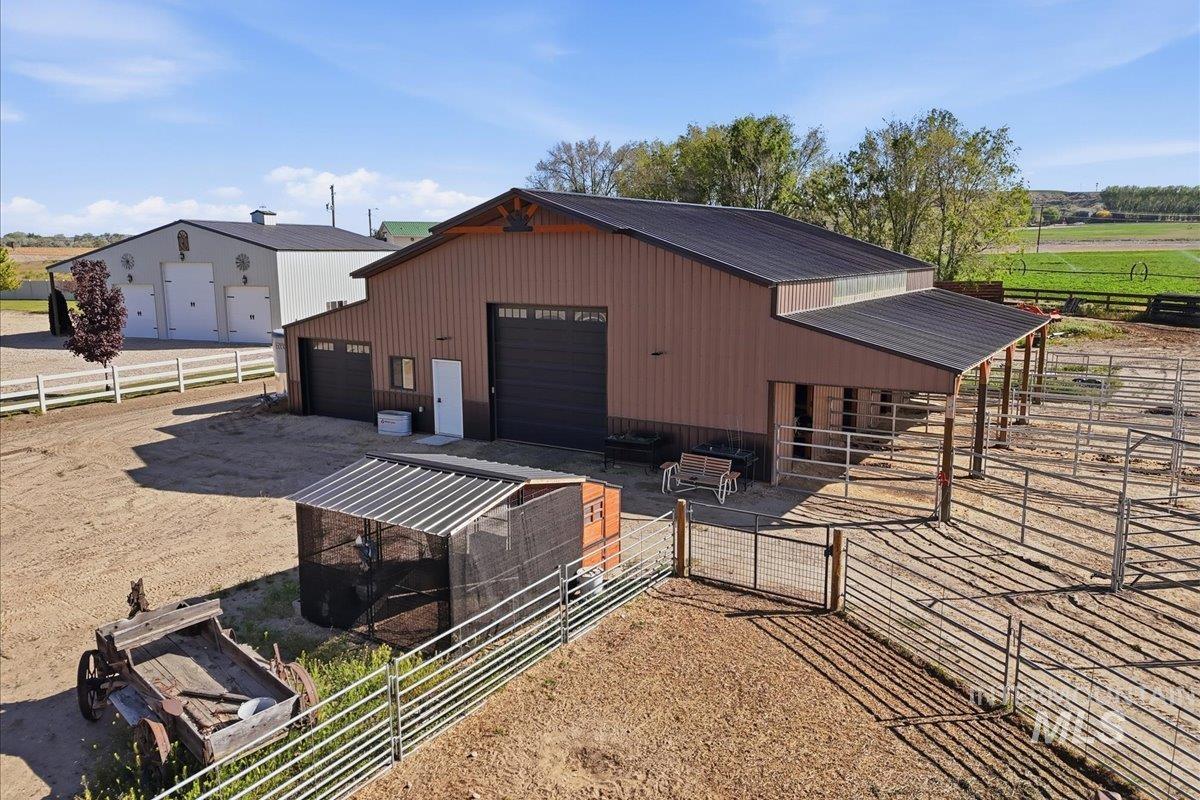 25810 Chandler Dr, Caldwell, Idaho 83676, 4 Bedrooms, 4 Bathrooms, Farm & Ranch For Sale, Price $1,495,000, 98990284