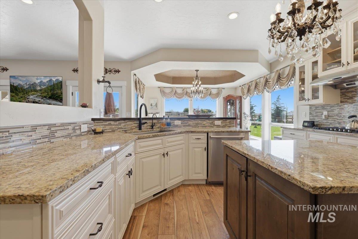 25810 Chandler Dr, Caldwell, Idaho 83676, 4 Bedrooms, 4 Bathrooms, Farm & Ranch For Sale, Price $1,495,000, 98990284
