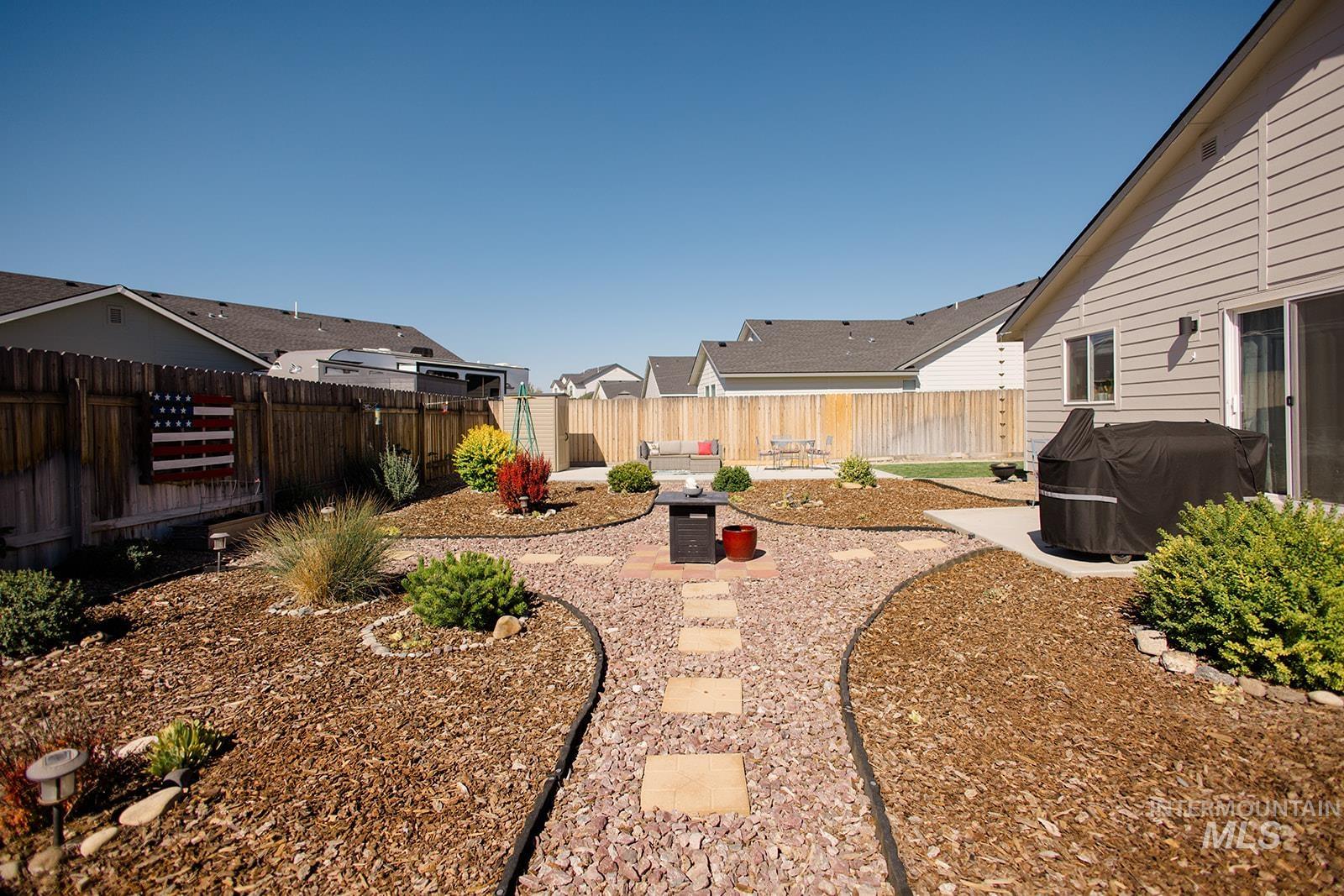 930 SW Lago, Mountain Home, Idaho 83647, 4 Bedrooms, 2 Bathrooms, Residential For Sale, Price $425,000, 98990286