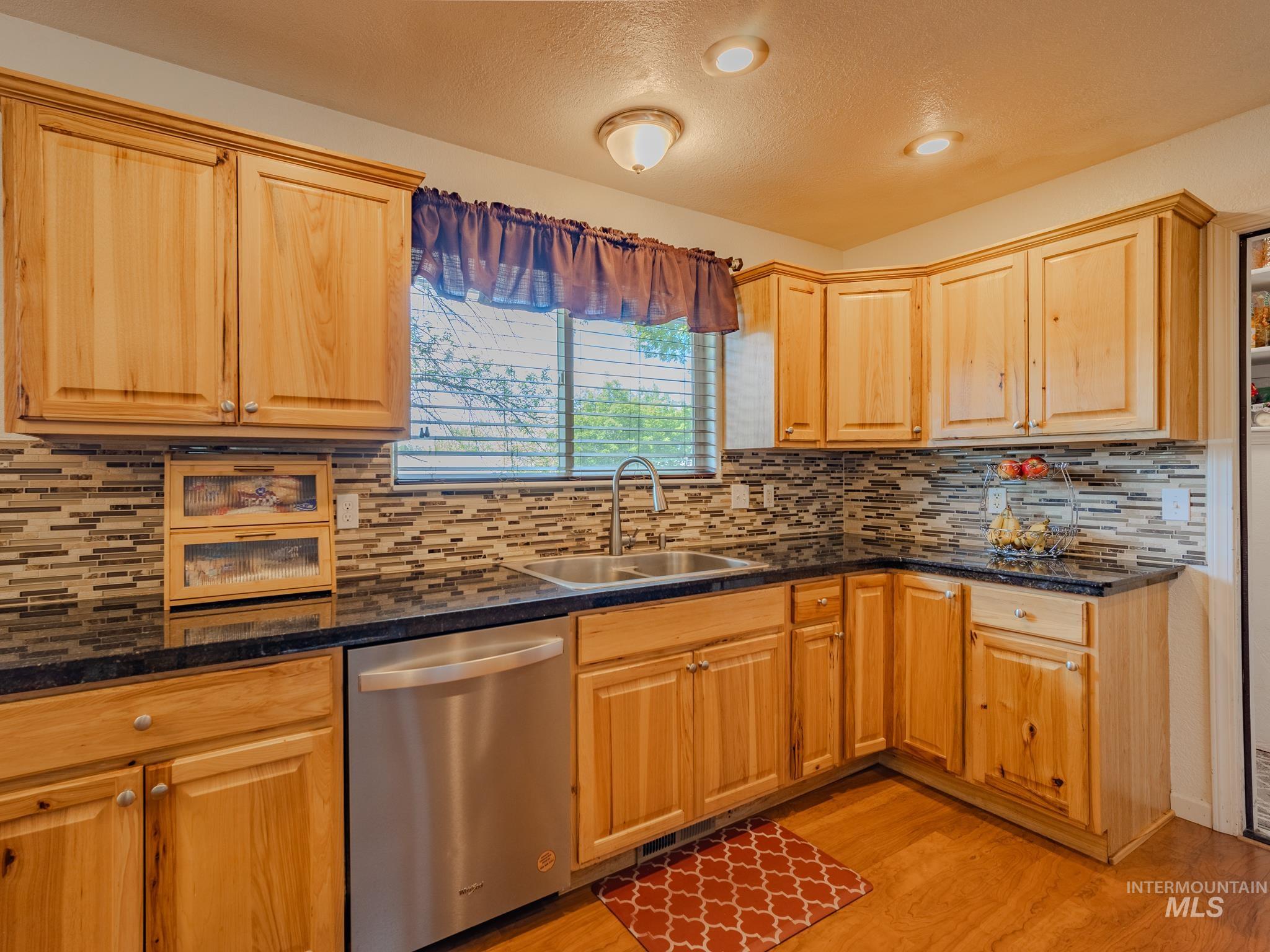 618 Dawn Drive, Grangeville, Idaho 83530, 4 Bedrooms, 2.5 Bathrooms, Residential For Sale, Price $389,000,MLS 98990292