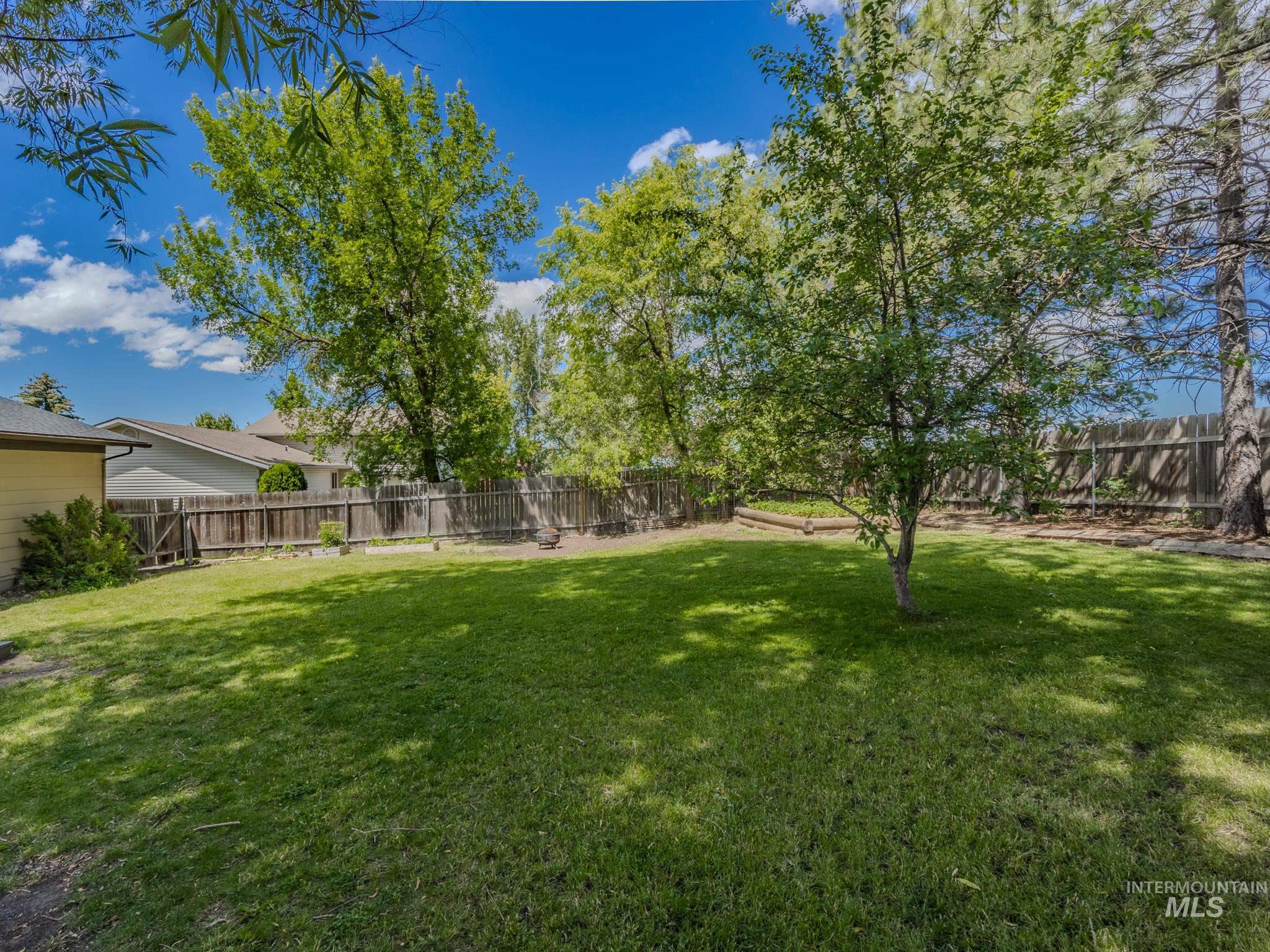 618 Dawn Drive, Grangeville, Idaho 83530, 4 Bedrooms, 2.5 Bathrooms, Residential For Sale, Price $389,000,MLS 98990292