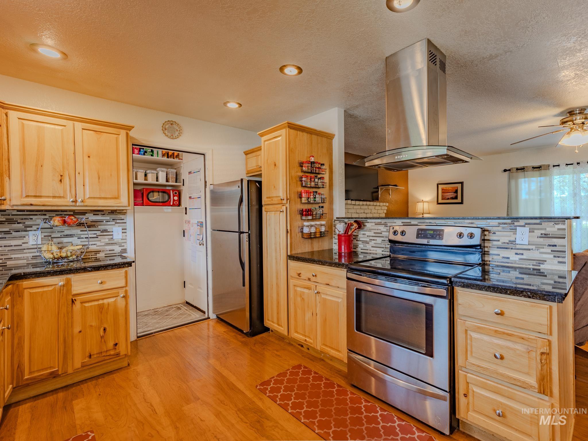 618 Dawn Drive, Grangeville, Idaho 83530, 4 Bedrooms, 2.5 Bathrooms, Residential For Sale, Price $389,000,MLS 98990292