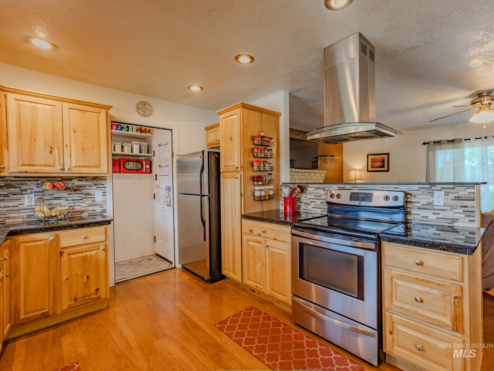 618 Dawn Drive, Grangeville, Idaho 83530, 4 Bedrooms, 2.5 Bathrooms, Residential For Sale, Price $389,000,MLS 98990292
