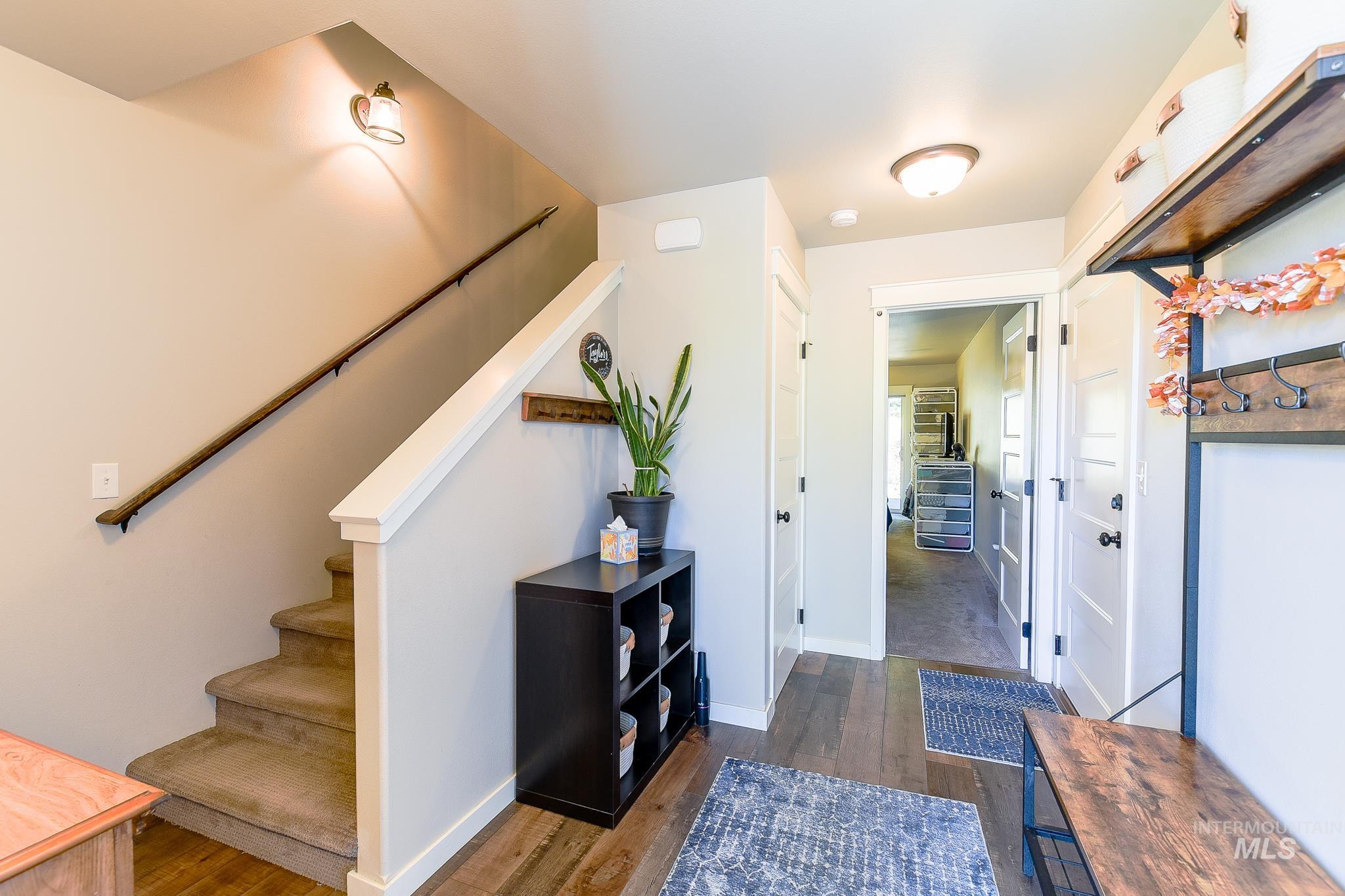 1373 Bristol Rd, Moscow, Idaho 83843, 3 Bedrooms, 2 Bathrooms, Residential For Sale, Price $375,000,MLS 98990293