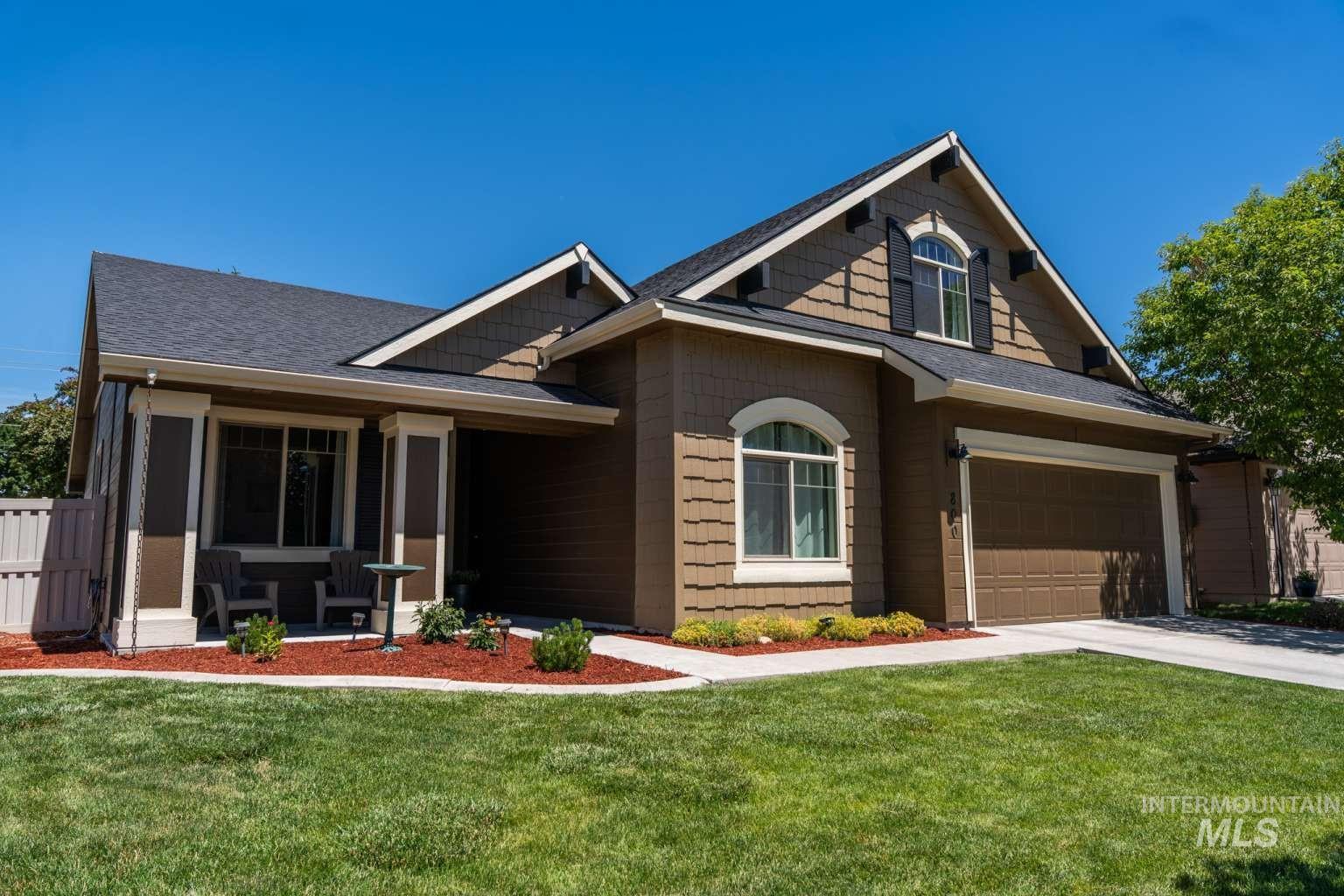 800 Harvest Way, Middleton, Idaho 83644, 3 Bedrooms, 3 Bathrooms, Residential For Sale, Price $465,000,MLS 98990296