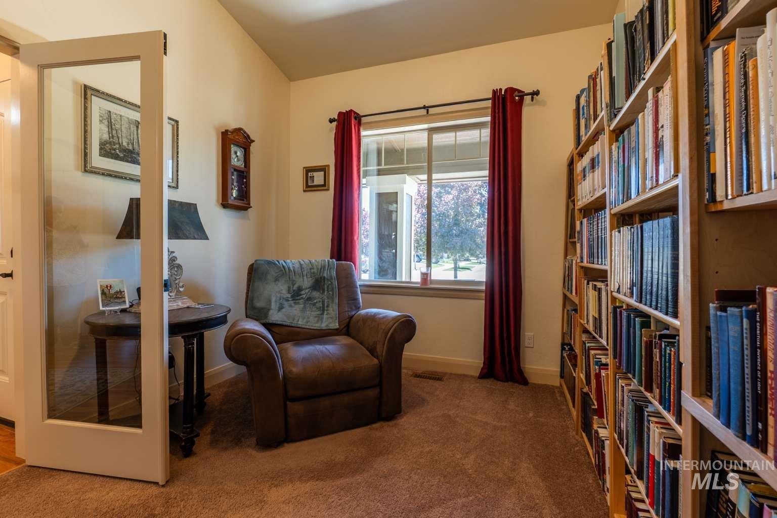 800 Harvest Way, Middleton, Idaho 83644, 3 Bedrooms, 3 Bathrooms, Residential For Sale, Price $465,000,MLS 98990296