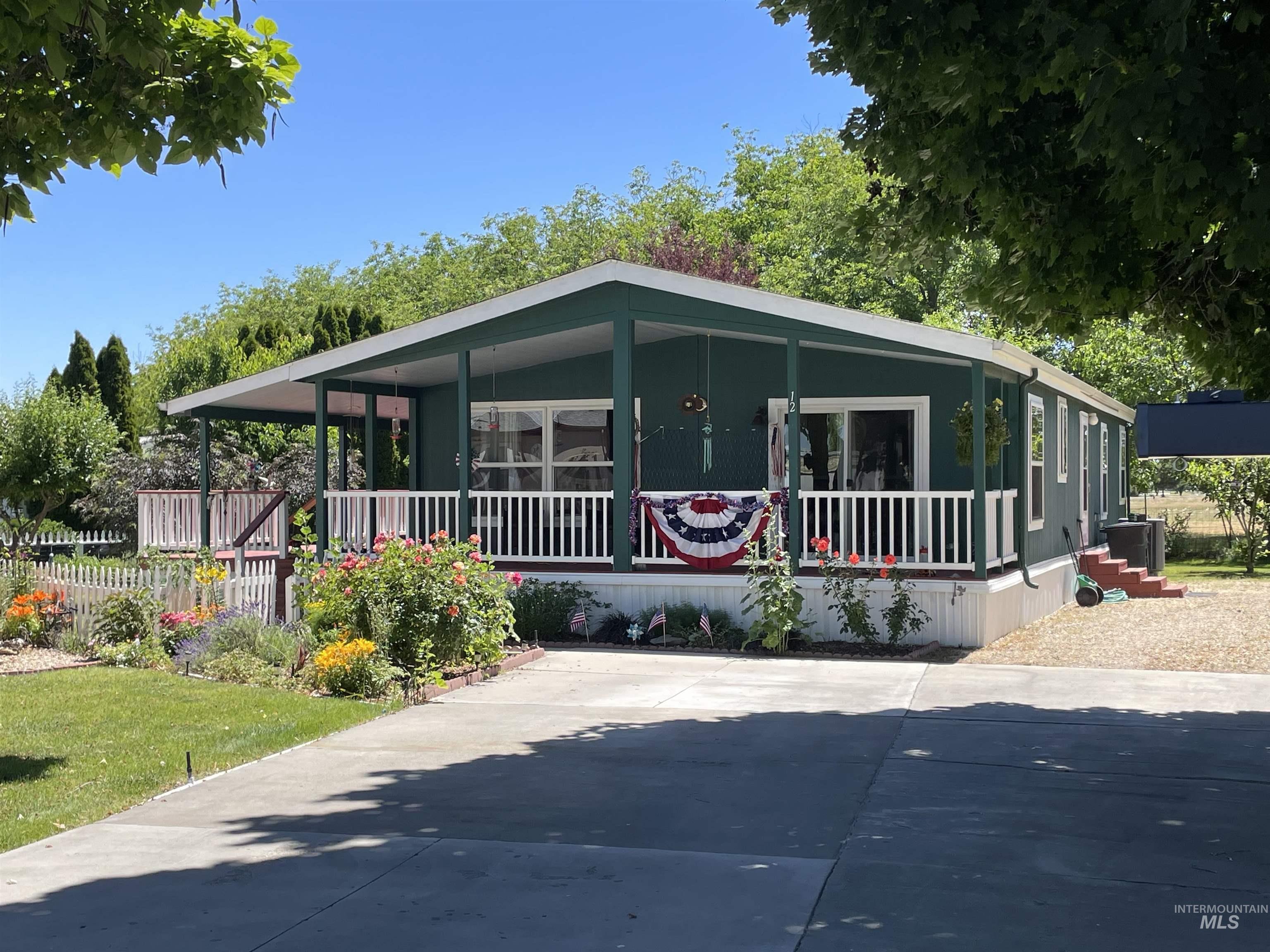 2750 Alden Rd #12, Fruitland, Idaho 83619, 3 Bedrooms, 2 Bathrooms, Residential For Sale, Price $154,900, 98990310