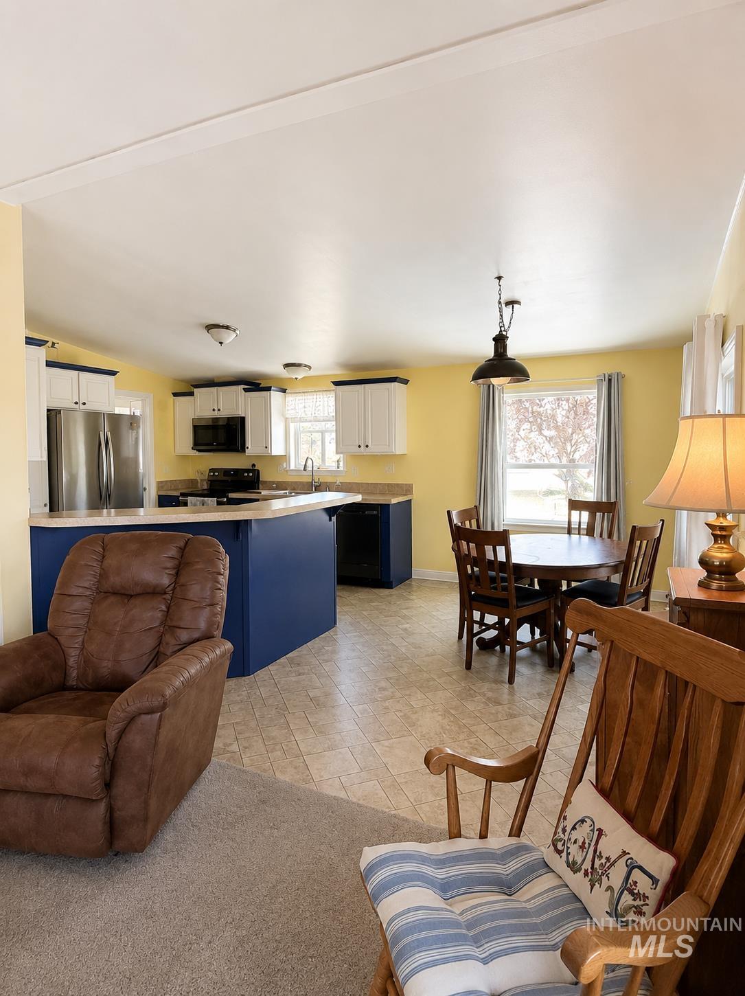 2750 Alden Rd #12, Fruitland, Idaho 83619, 3 Bedrooms, 2 Bathrooms, Residential For Sale, Price $154,900, 98990310
