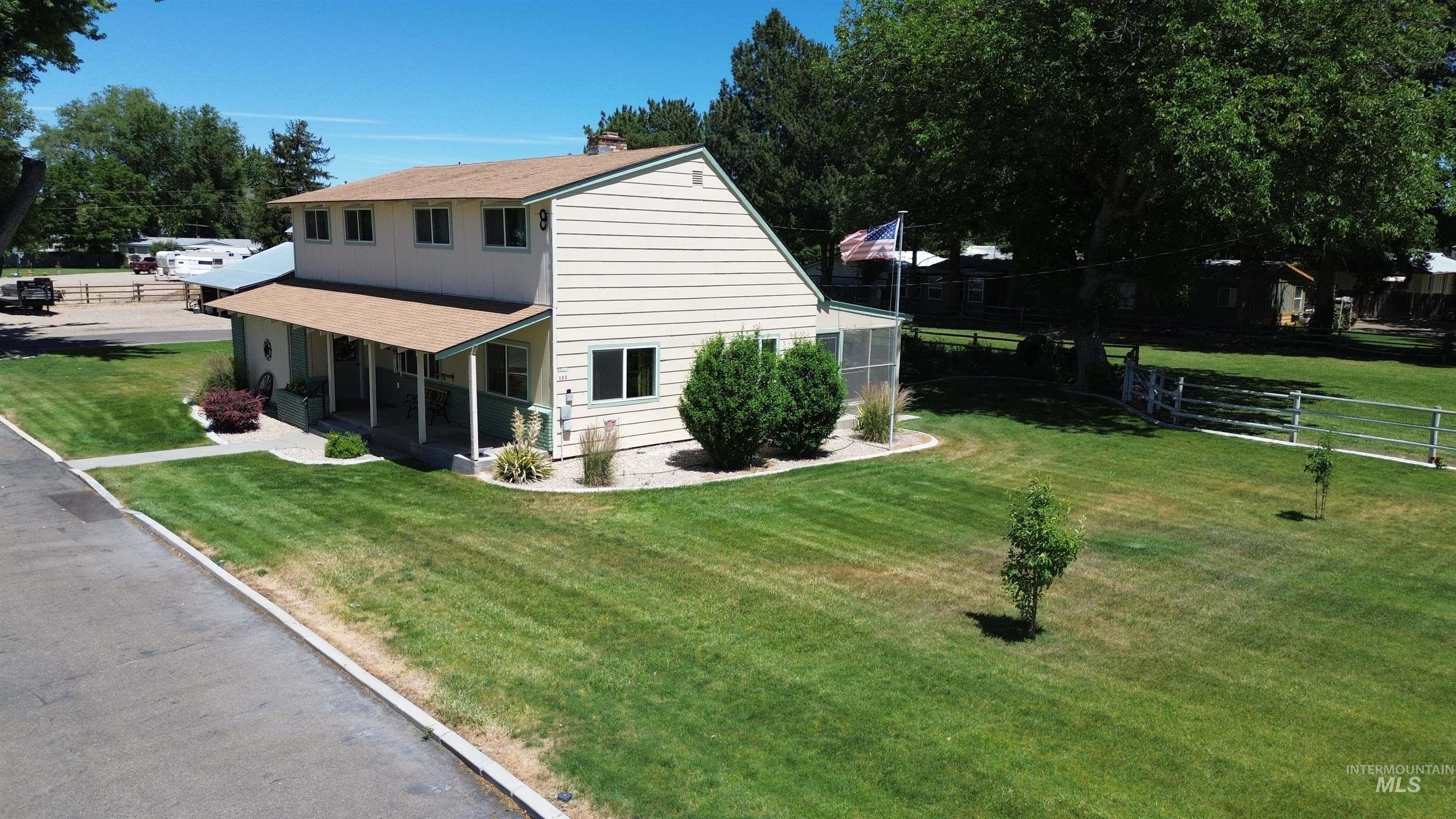 105 NE 16th St, Fruitland, Idaho 83619, 5 Bedrooms, 3 Bathrooms, Residential For Sale, Price $1,MLS 98990316