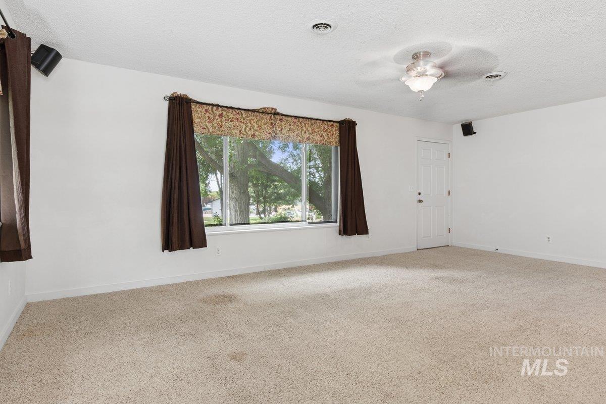 7714 Spring Drive, Nampa, Idaho 83687, 4 Bedrooms, 2 Bathrooms, Residential For Sale, Price $649,900, 98990335