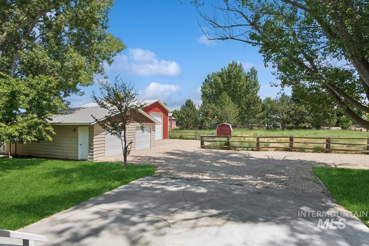 7714 Spring Drive, Nampa, Idaho 83687, 4 Bedrooms, 2 Bathrooms, Residential For Sale, Price $649,900, 98990335