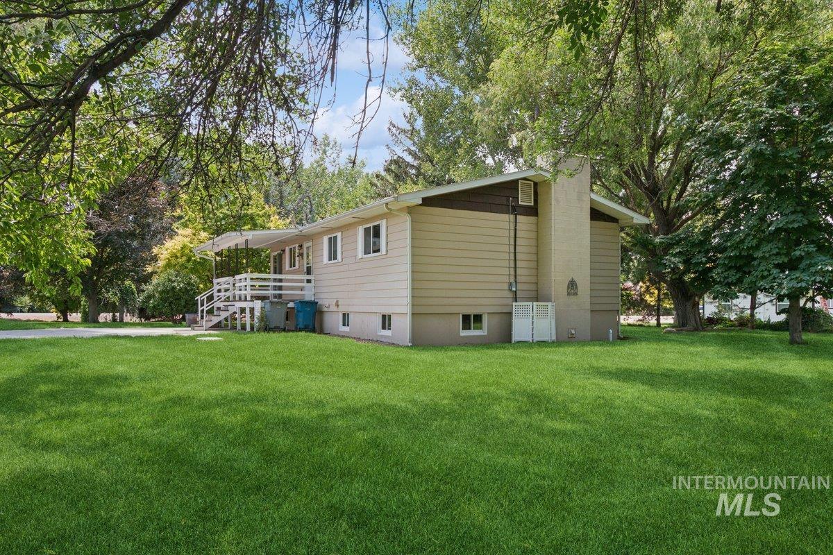 7714 Spring Drive, Nampa, Idaho 83687, 4 Bedrooms, 2 Bathrooms, Residential For Sale, Price $649,900, 98990335