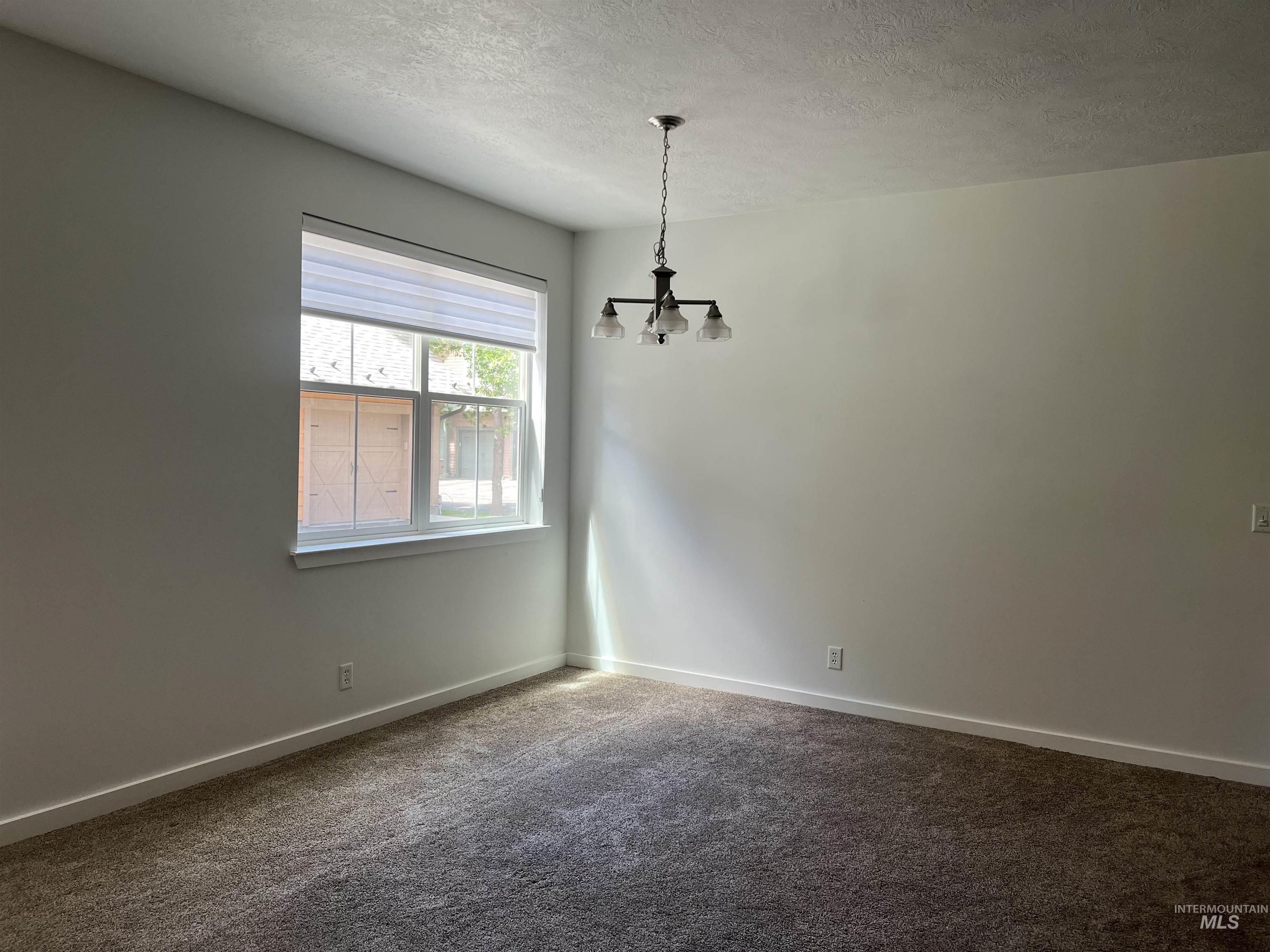930 White Cloud Lane, Hailey, Idaho 83333, 2 Bedrooms, 2 Bathrooms, Residential For Sale, Price $444,900,MLS 98990378