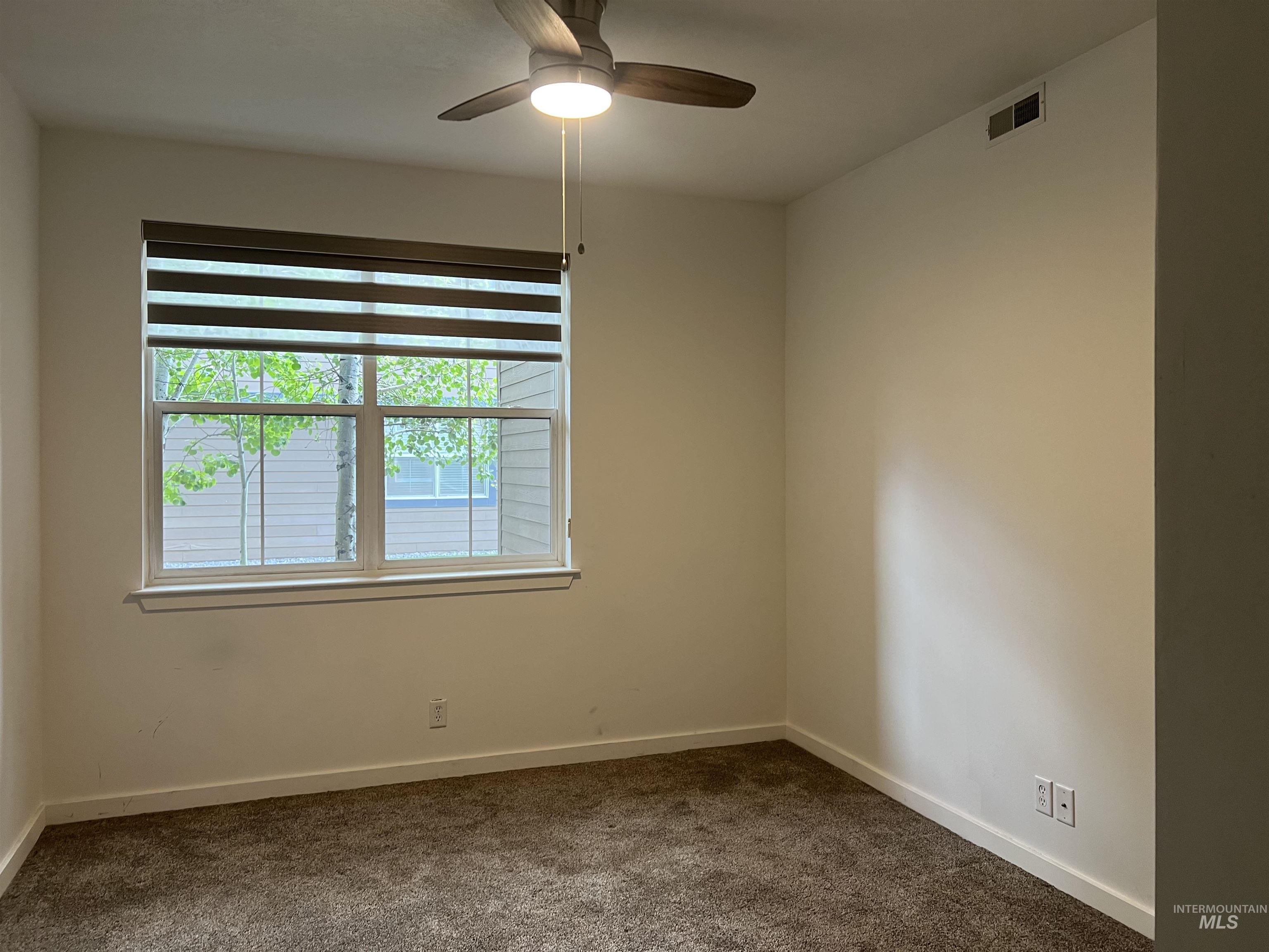 930 White Cloud Lane, Hailey, Idaho 83333, 2 Bedrooms, 2 Bathrooms, Residential For Sale, Price $444,900,MLS 98990378