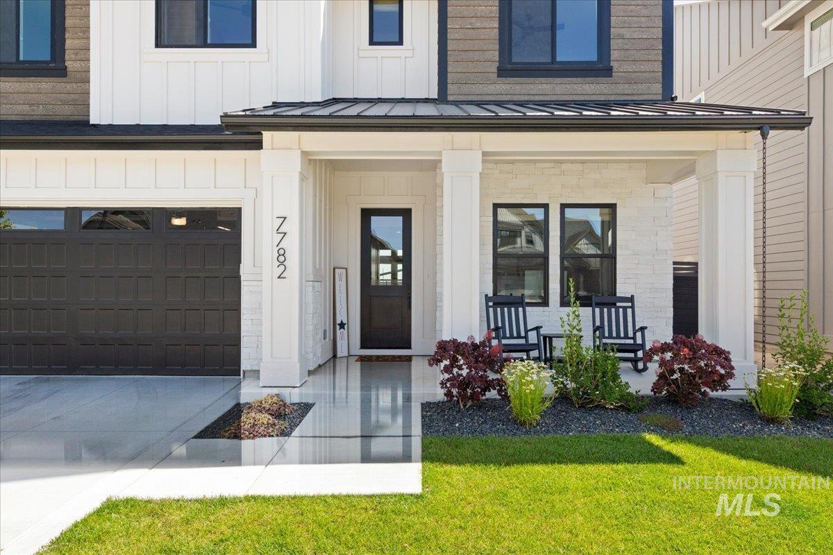 7782 W Daybreak Run Ct, Meridian, Idaho 83646, 6 Bedrooms, 4.5 Bathrooms, Residential For Sale, Price $899,999,MLS 98990384