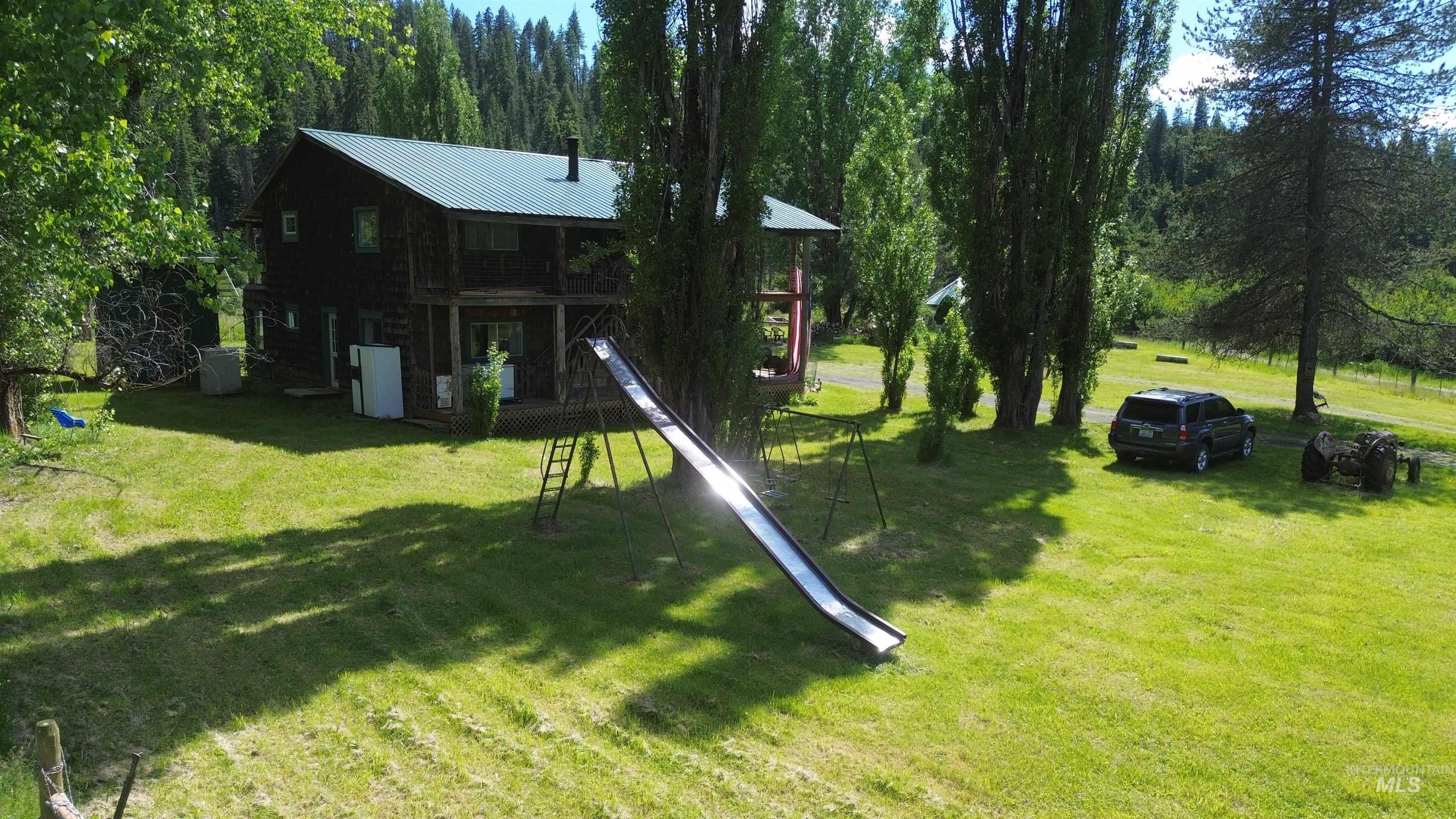 1401 Forks Rd, Deary, Idaho 83823, 4 Bedrooms, 2 Bathrooms, Residential For Sale, Price $600,000,MLS 98990389