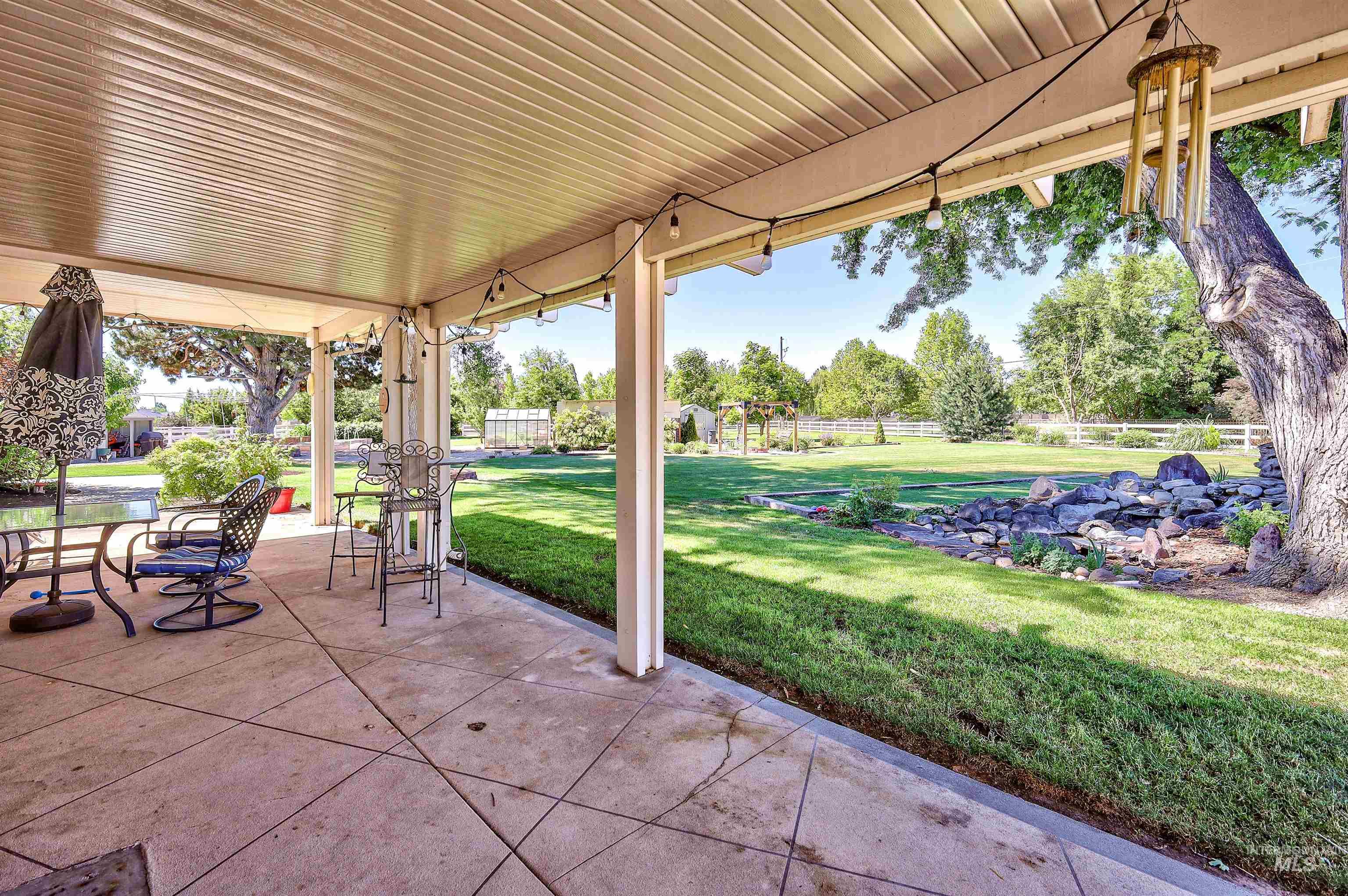 6065 Karen Drive, Meridian, Idaho 83646, 3 Bedrooms, 2.5 Bathrooms, Residential For Sale, Price $899,000,MLS 98990391
