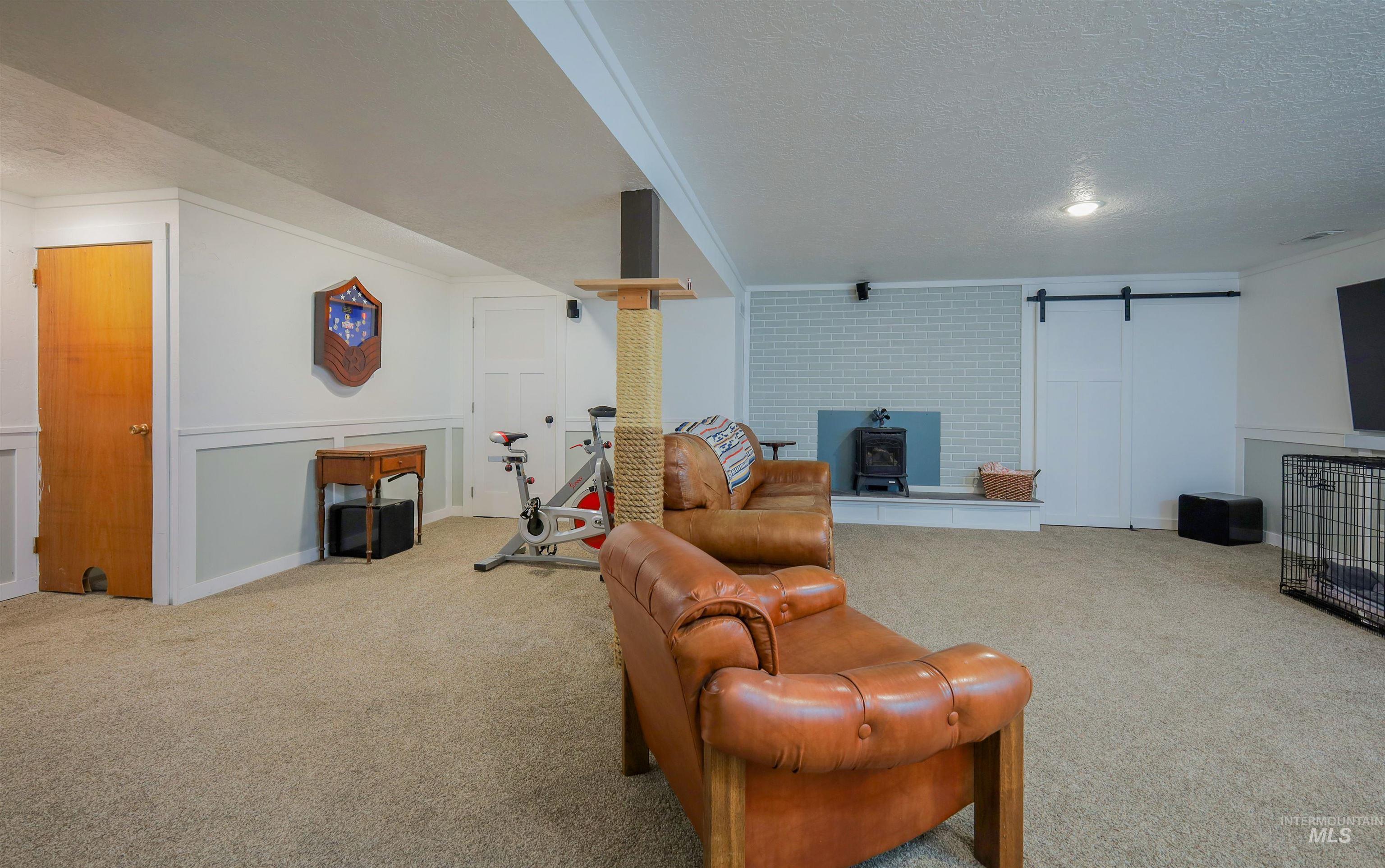 6065 Karen Drive, Meridian, Idaho 83646, 3 Bedrooms, 2.5 Bathrooms, Residential For Sale, Price $899,000,MLS 98990391