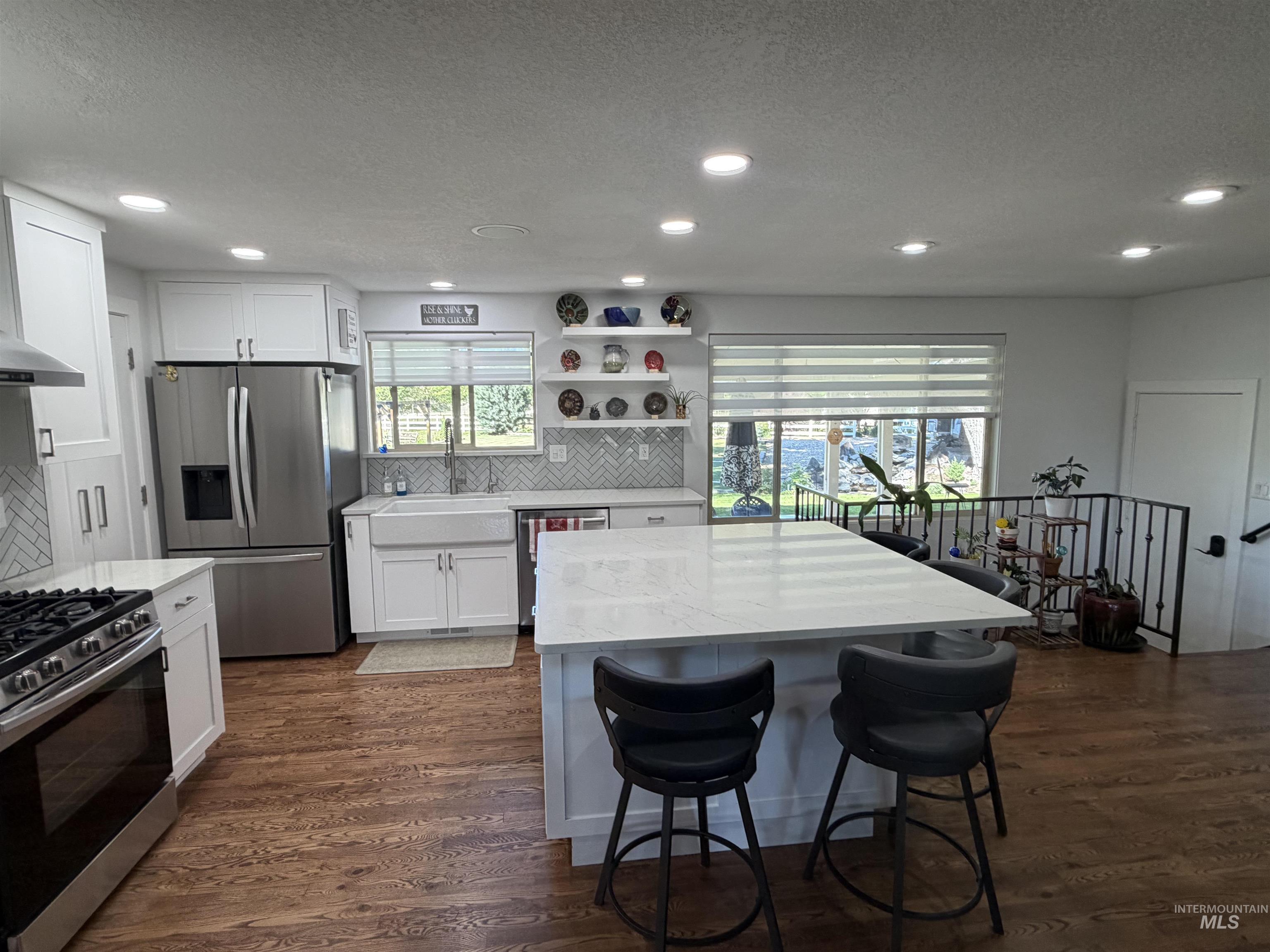 6065 Karen Drive, Meridian, Idaho 83646, 3 Bedrooms, 2.5 Bathrooms, Residential For Sale, Price $899,000,MLS 98990391