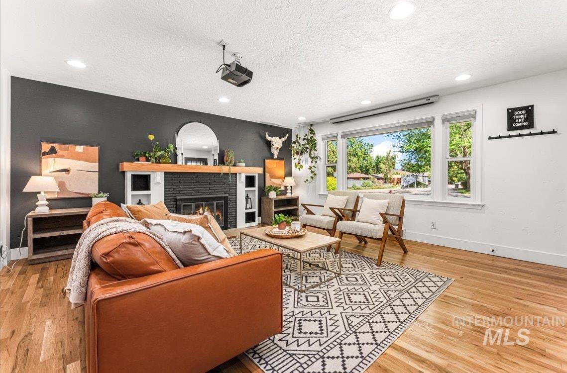 5421 W Plymouth St, Boise, Idaho 83706, 4 Bedrooms, 3 Bathrooms, Residential For Sale, Price $879,000,MLS 98990392